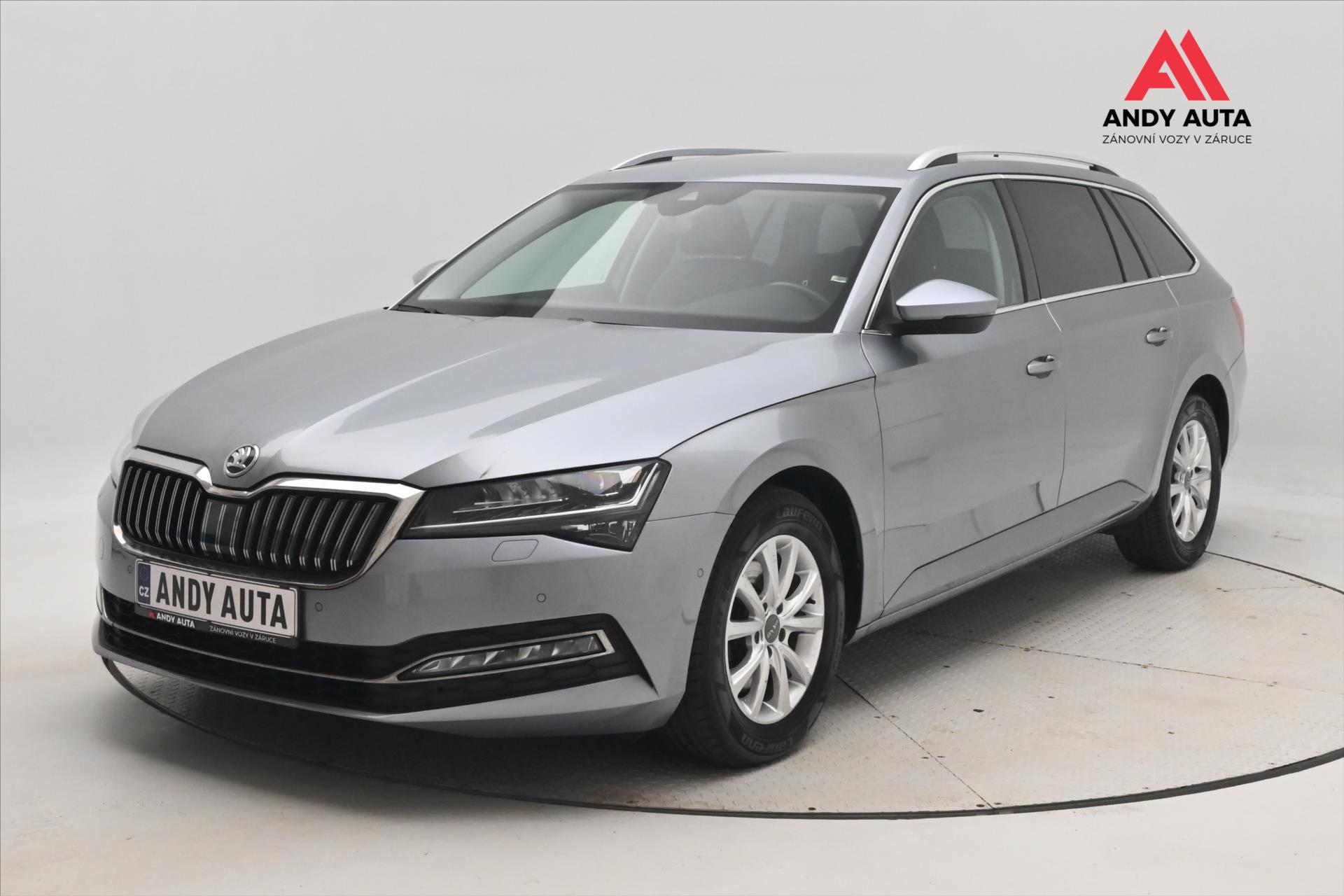 Škoda Superb 2,0 TDI 110 kW DSG Style Záruk