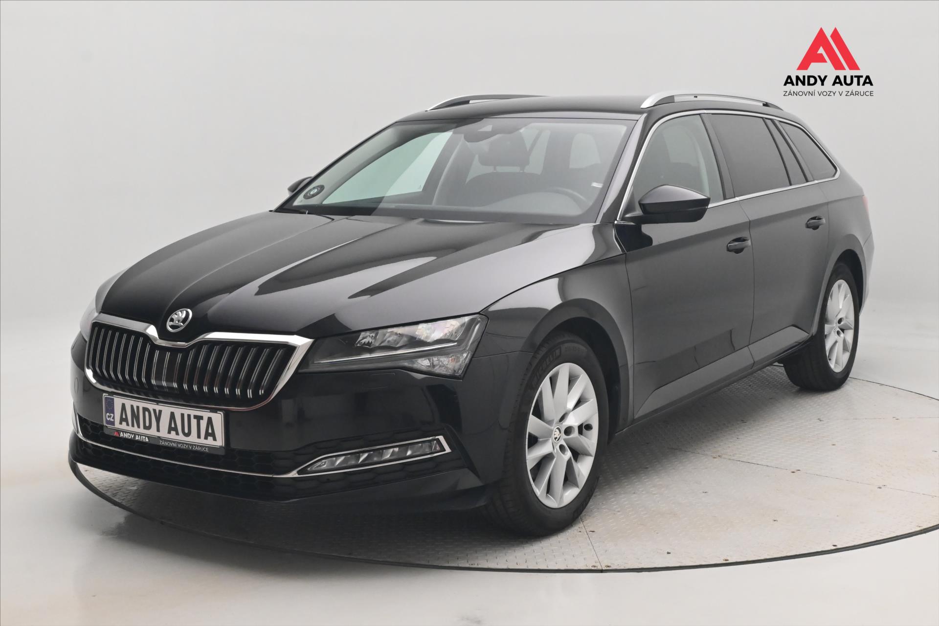 Škoda Superb 2,0 TDI 110 kW DSG Style Záruk