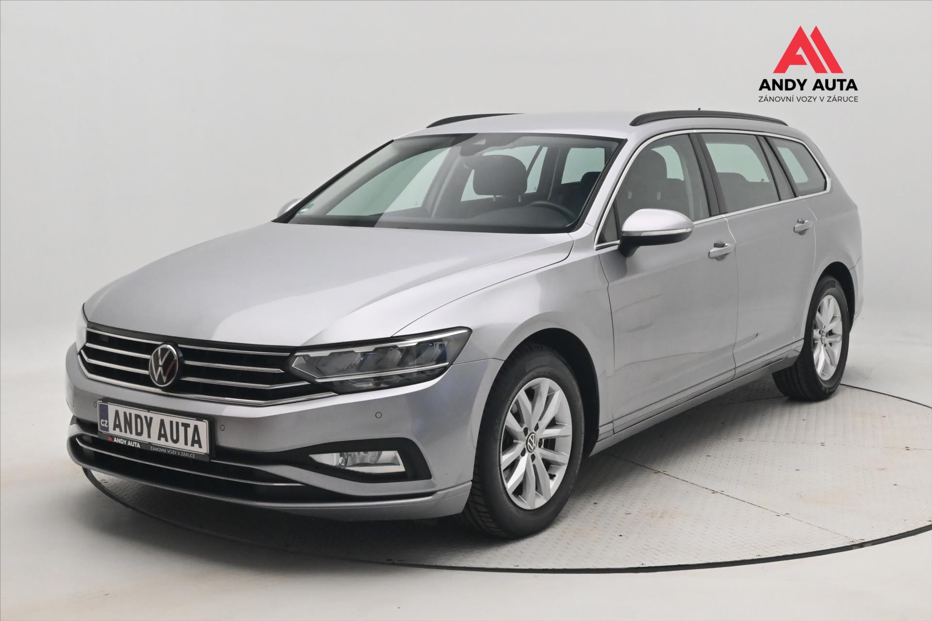 Volkswagen Passat 2,0 TDI 110 KW DSG Business Zá