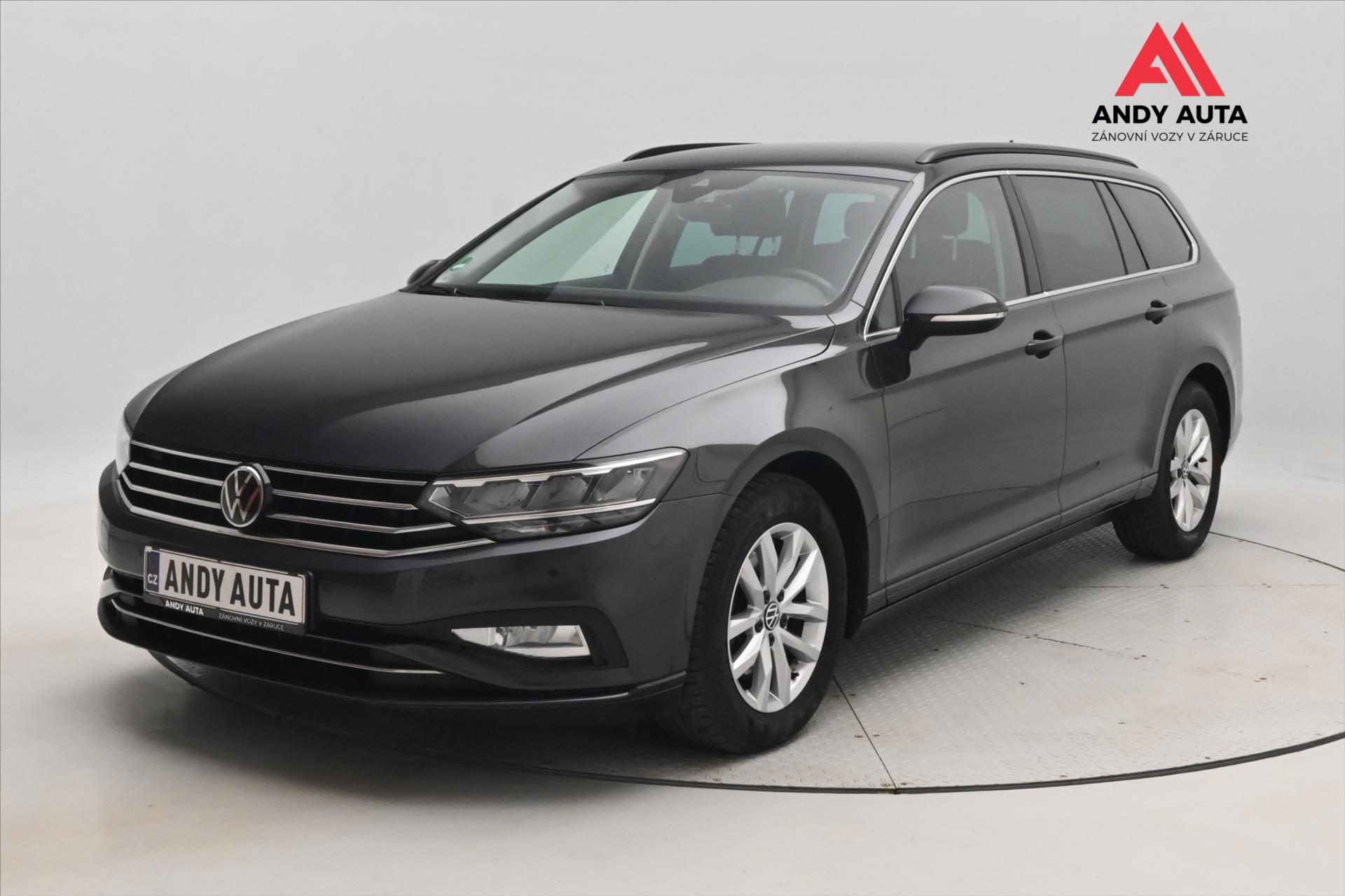 Volkswagen Passat 2,0 TDI 110kW DSG Business Zár