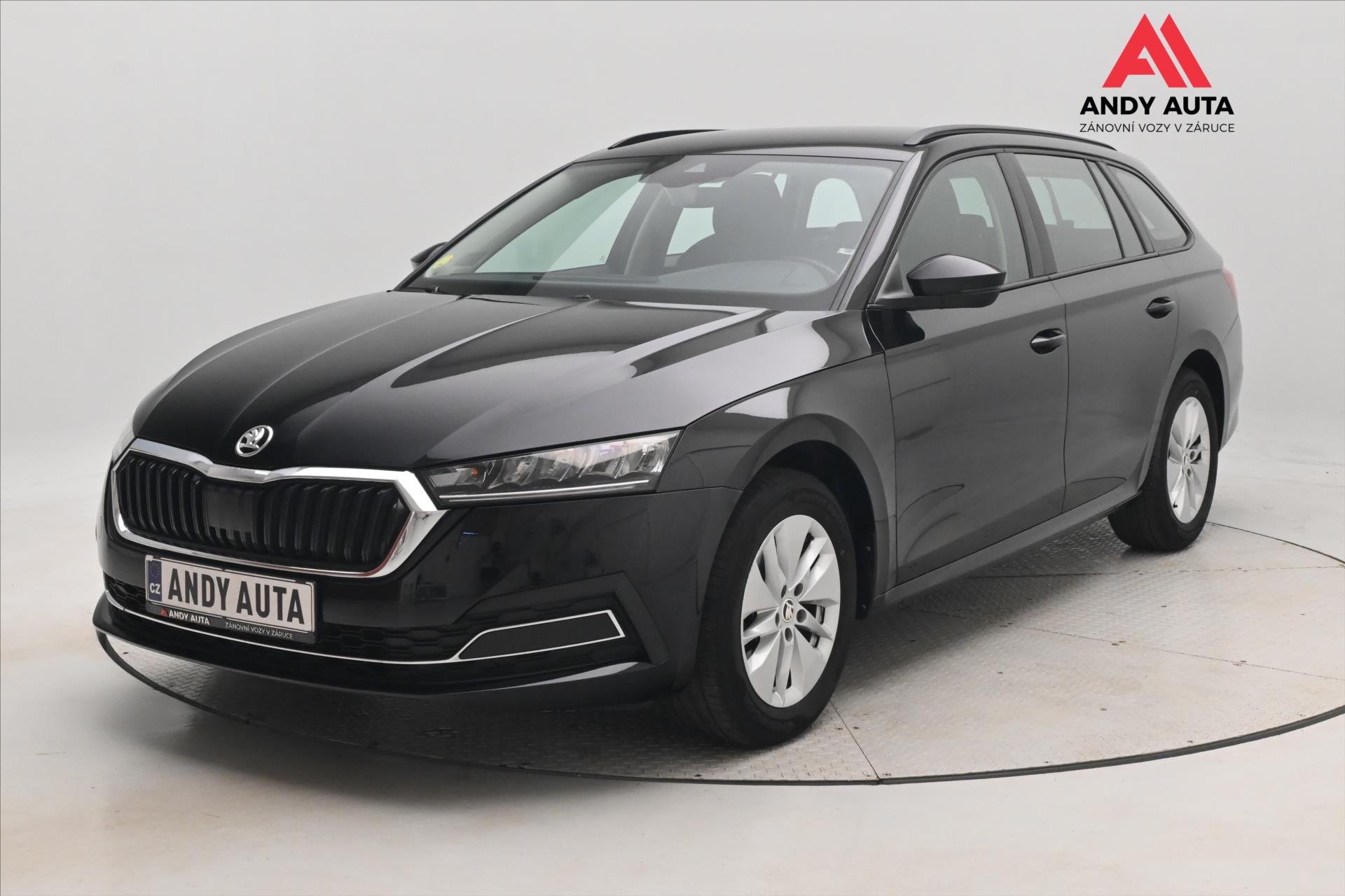 Škoda Octavia 2,0 TDI 110kW DSG Ambition VŮZ
