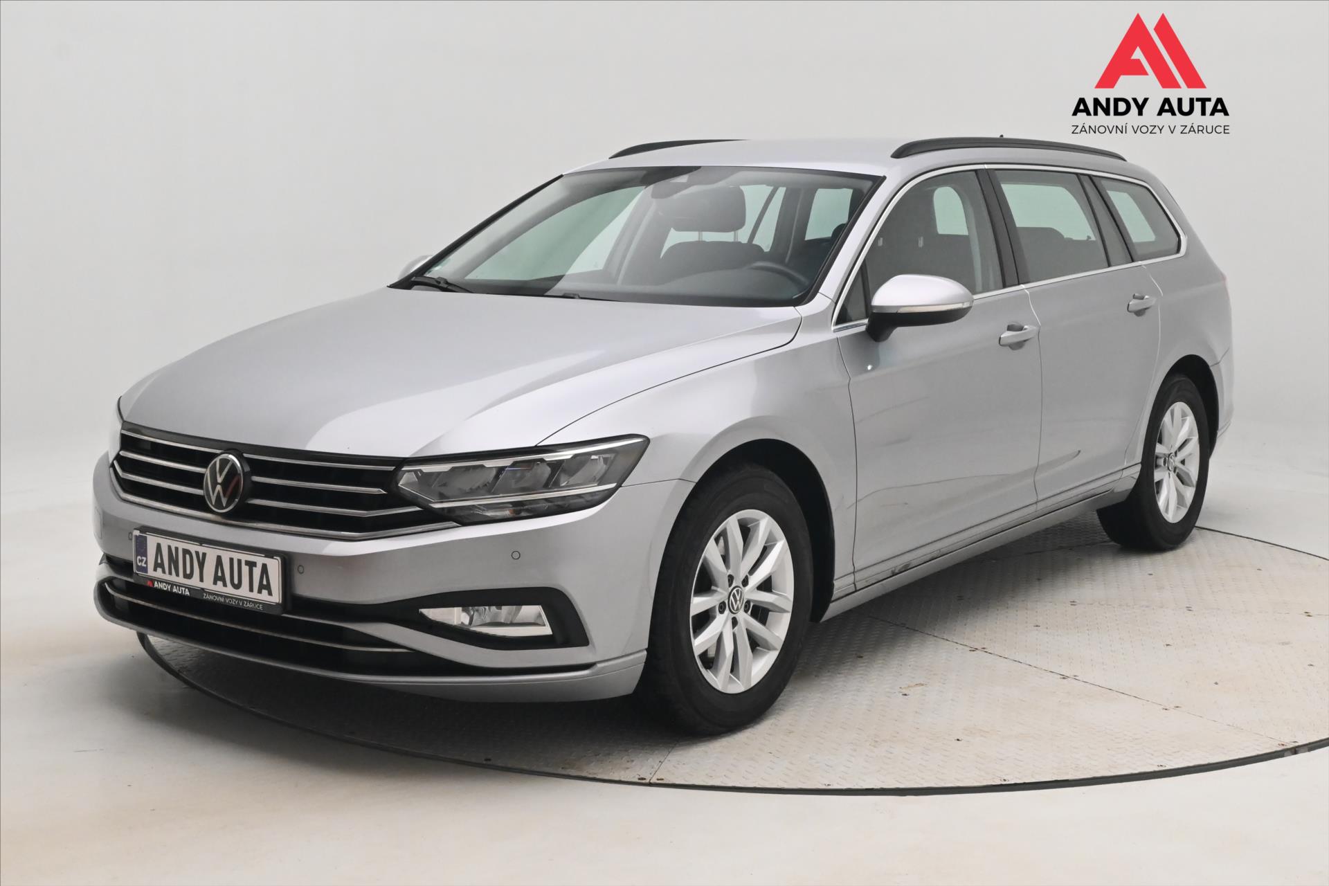 Volkswagen Passat 2,0 TDI 110 kW DSG Business Zá