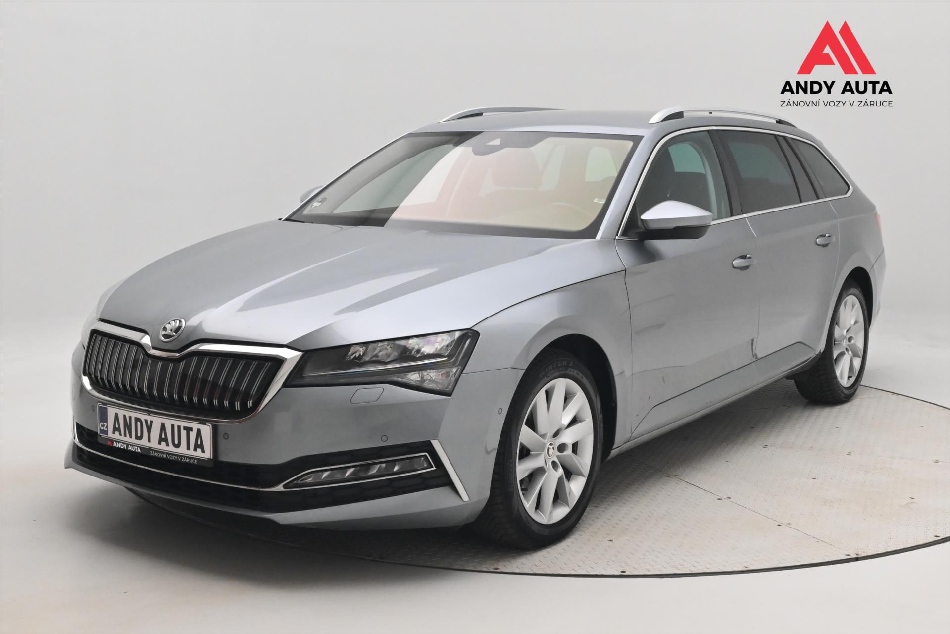 Škoda Superb 1,4 TSI iV 160 kW DSG Style Zá
