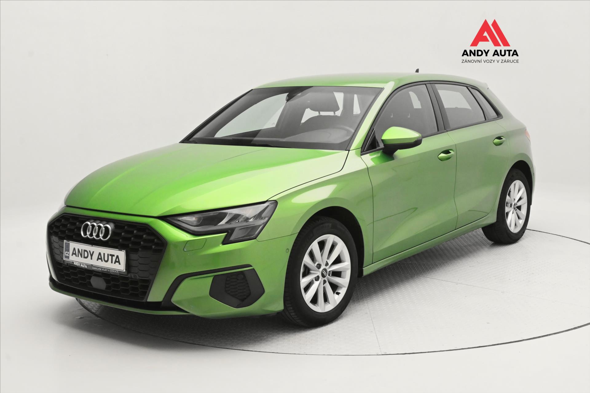 Audi A3 2,0 30 TDI 85 kW Sportback Zár