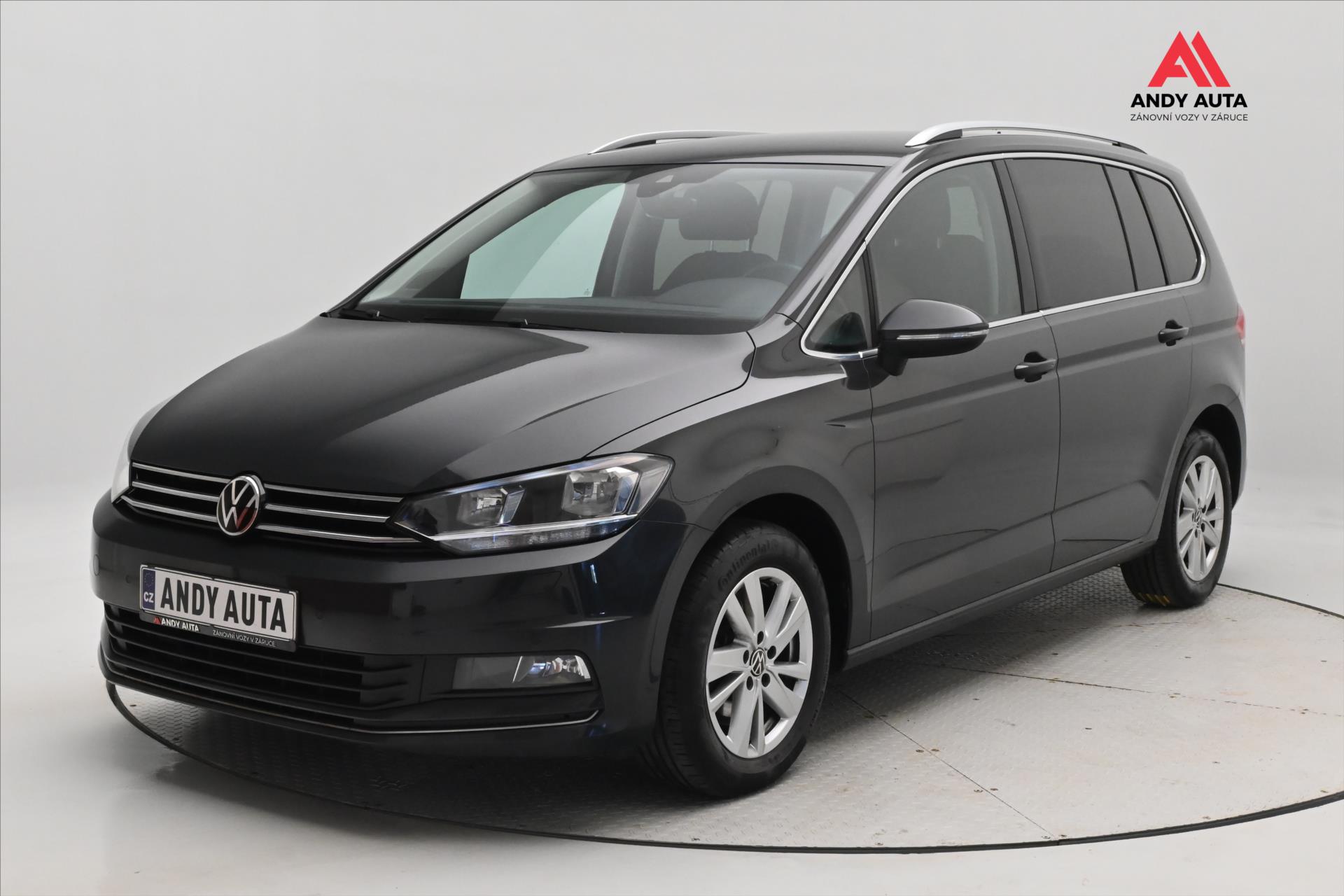 Volkswagen Touran 2,0 TDI 110 KW DSG 7 MÍST Záru