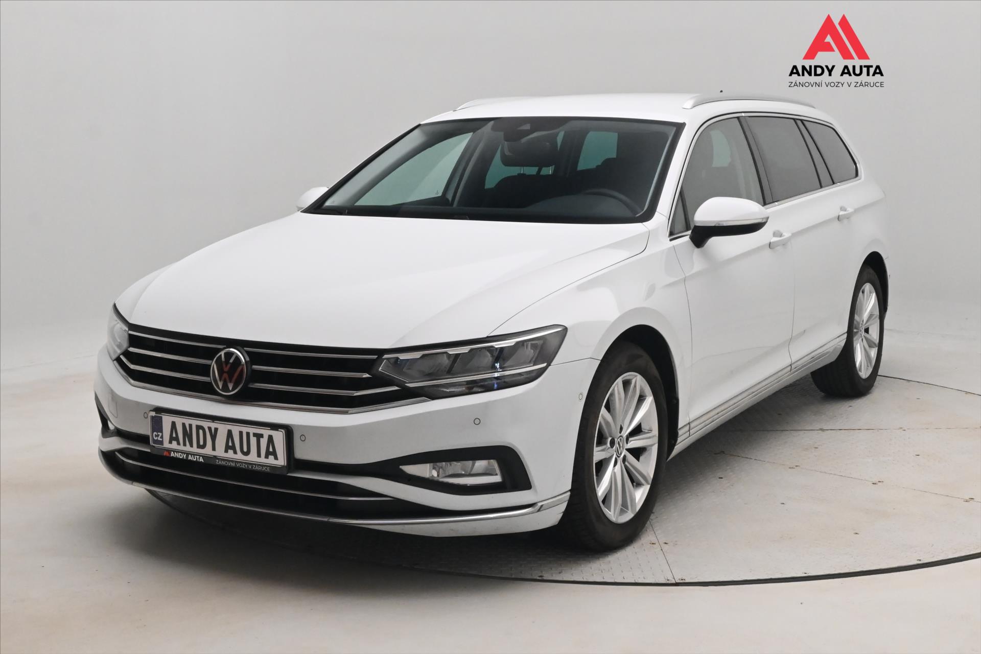 Volkswagen Passat 2,0 TDI 110 kW DSG ELEGANCE Zá