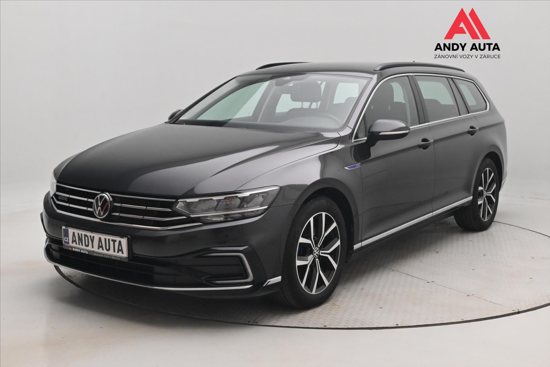 Volkswagen Passat 1,4 GTE 160 kW DSG Business Zá