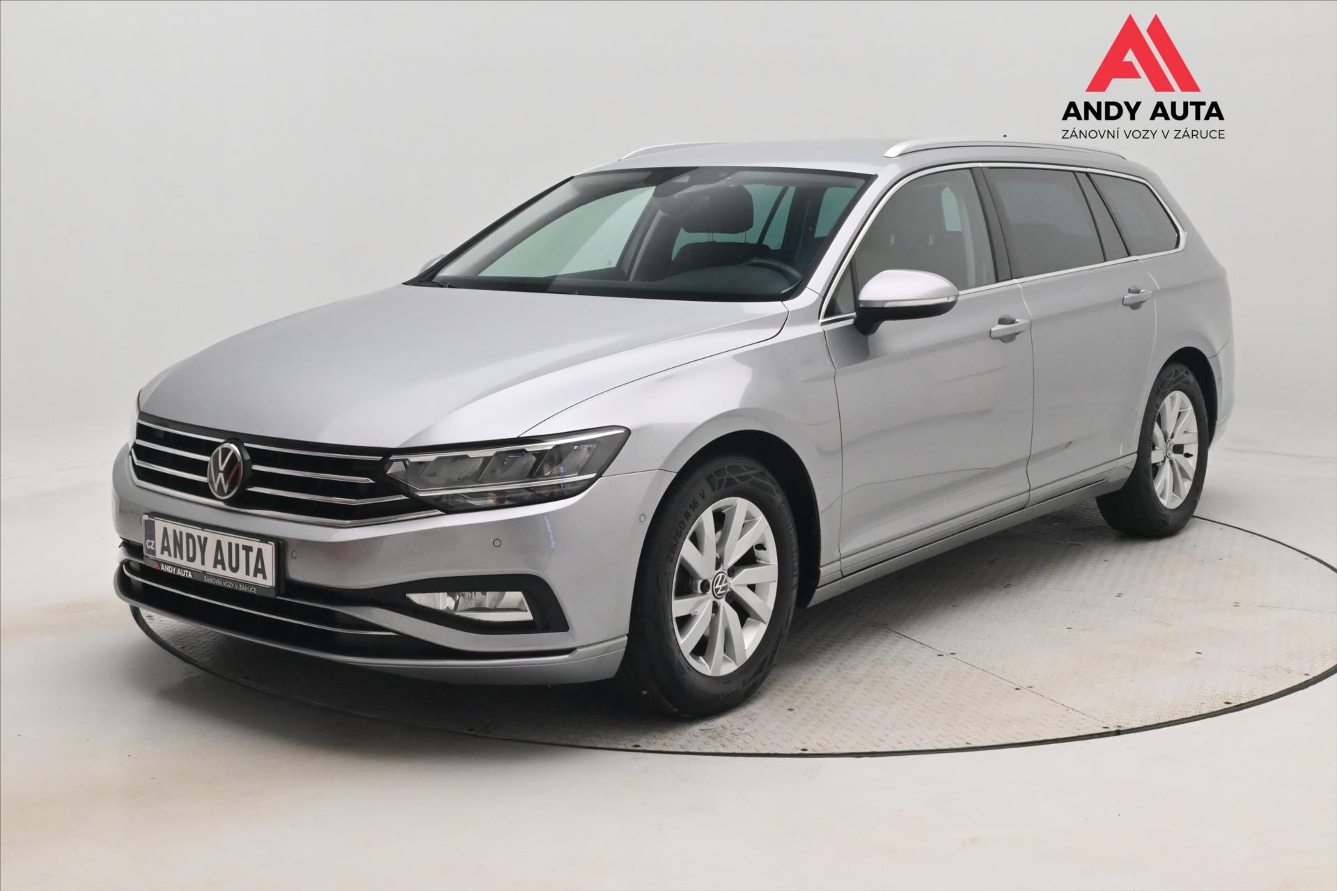 Volkswagen Passat 1,5 TSI 110 kW DSG Business Zá