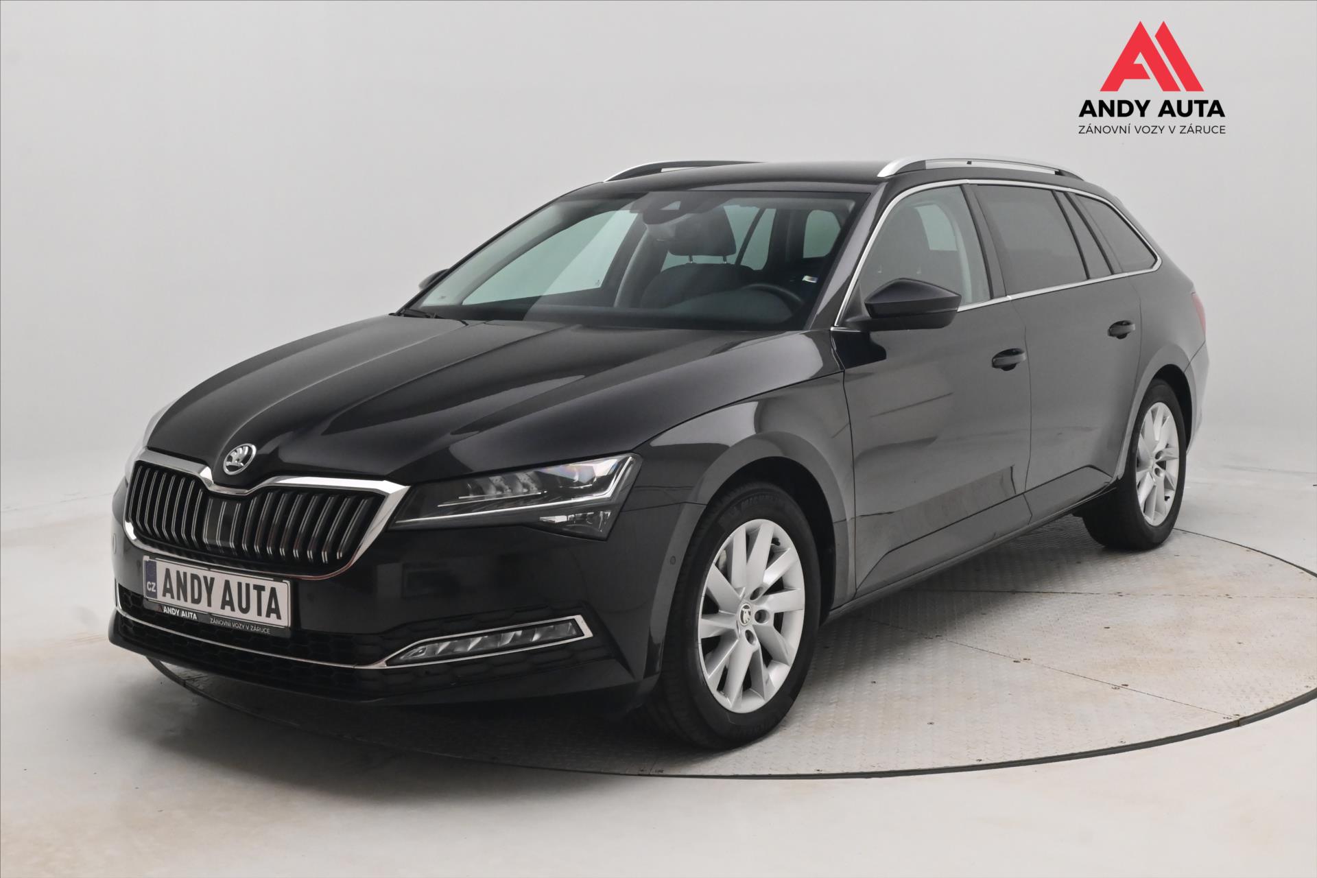 Škoda Superb 2,0 TDI 110 kW DSG Style Záruk