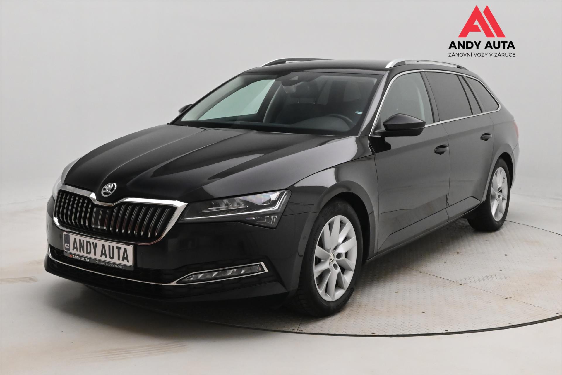 Škoda Superb 2,0 TDI 110 kW DSG STYLE Záruk