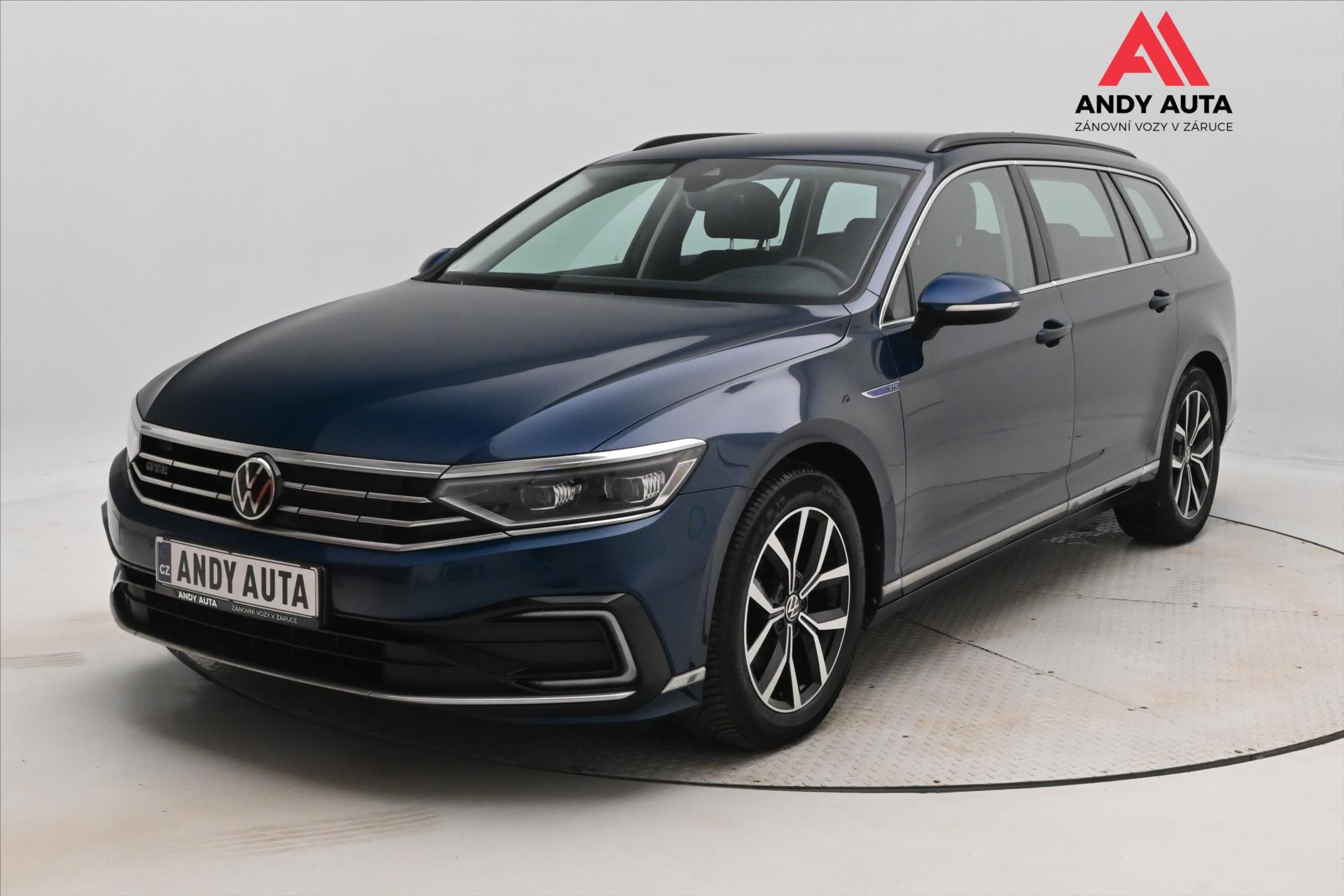 Volkswagen Passat 1,4 GTE TSI 160kW DSG Záruka a