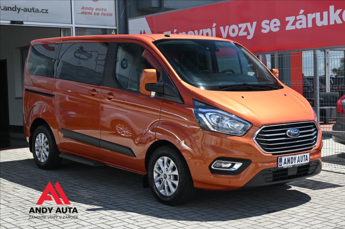 Ford Tourneo Custom 2,0 TDCi 96 kW 9 MÍST Záruka a