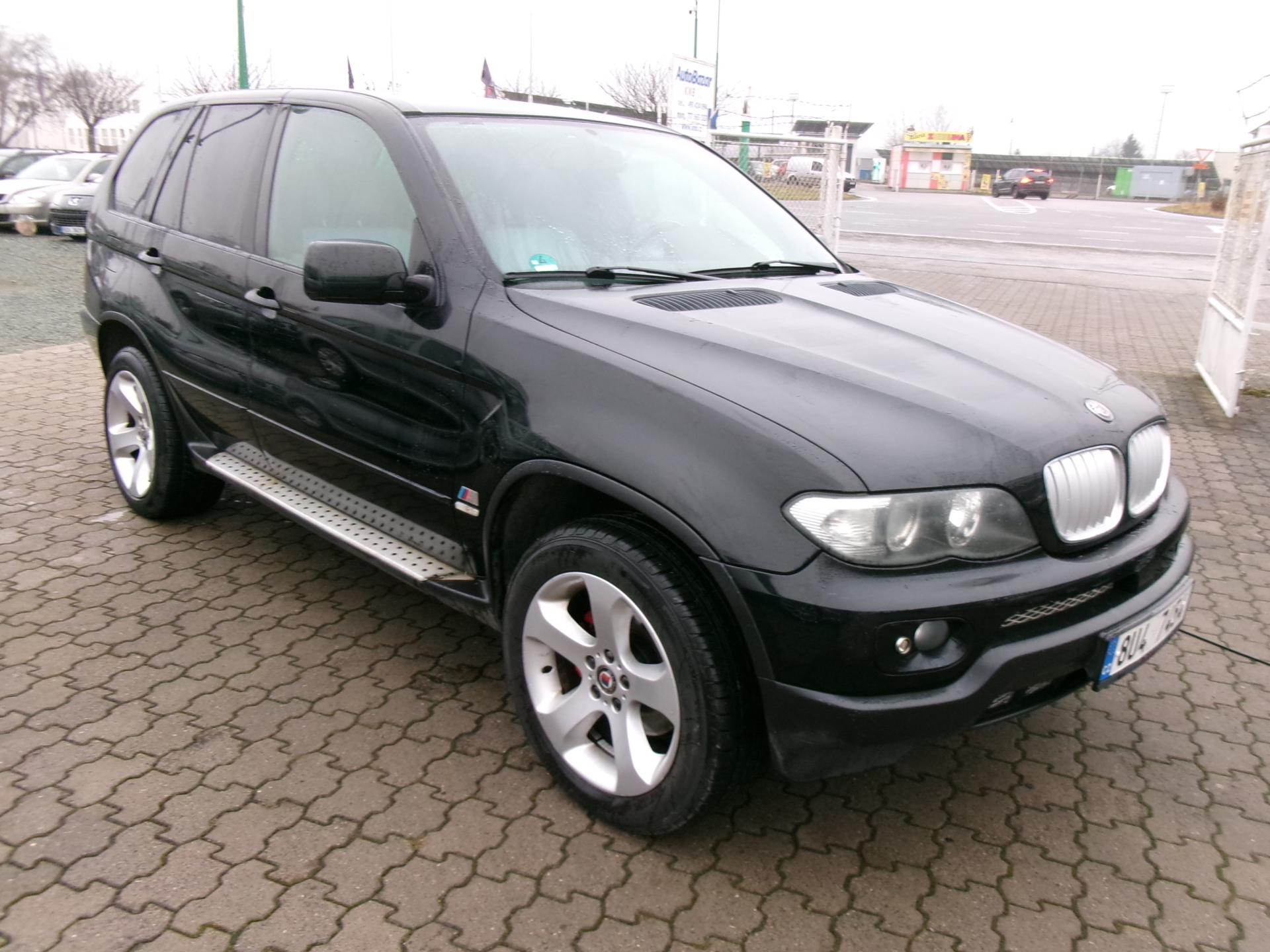 BMW X5 3.0xD 160kw,manuál,serviska