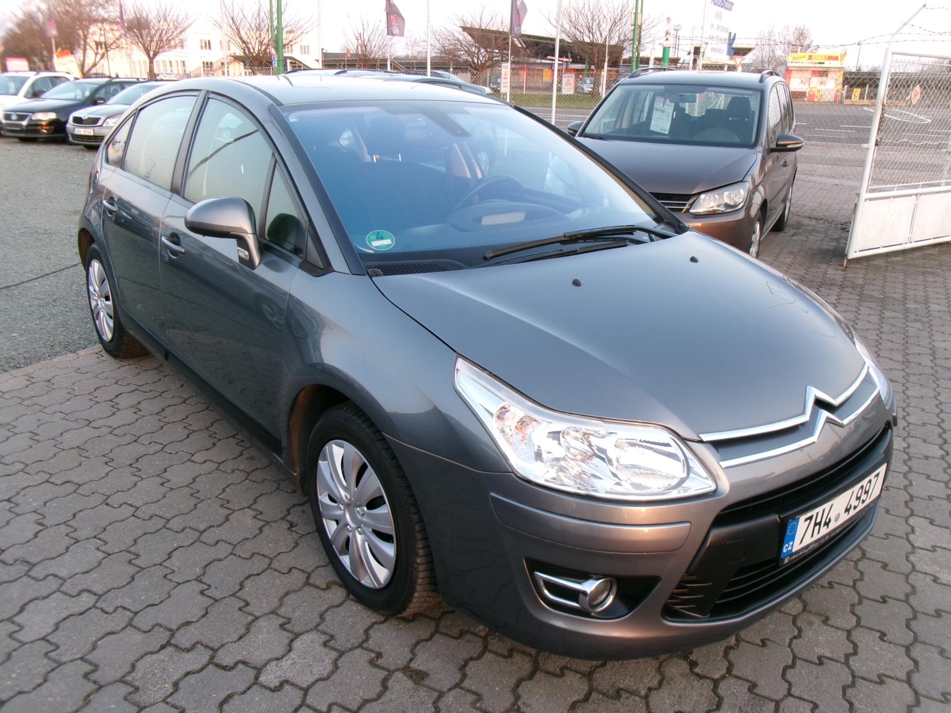 Citroën C4 1.6i 88kw,serviska