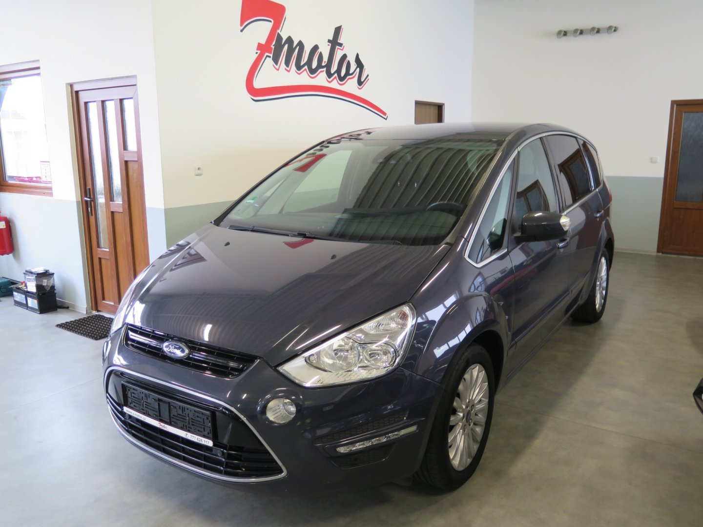 Ford S-MAX 2.0TDCI,navi,klima,výhřev