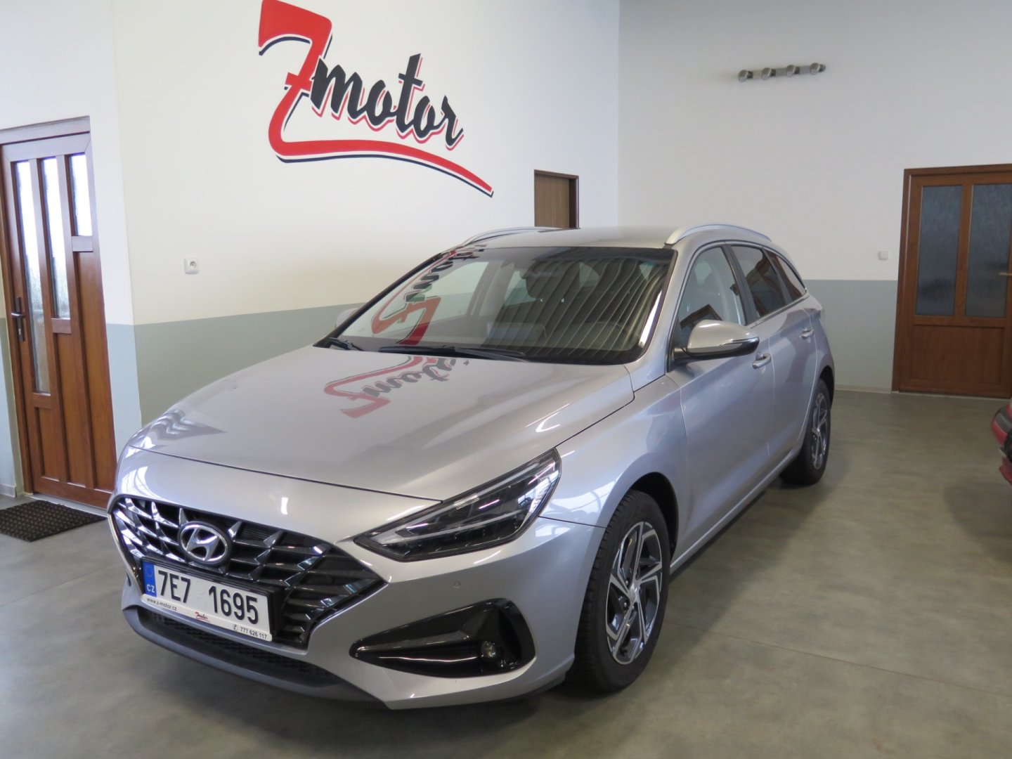 Hyundai i30 1.5T-GDi MHEV,tažné,kamera,nav