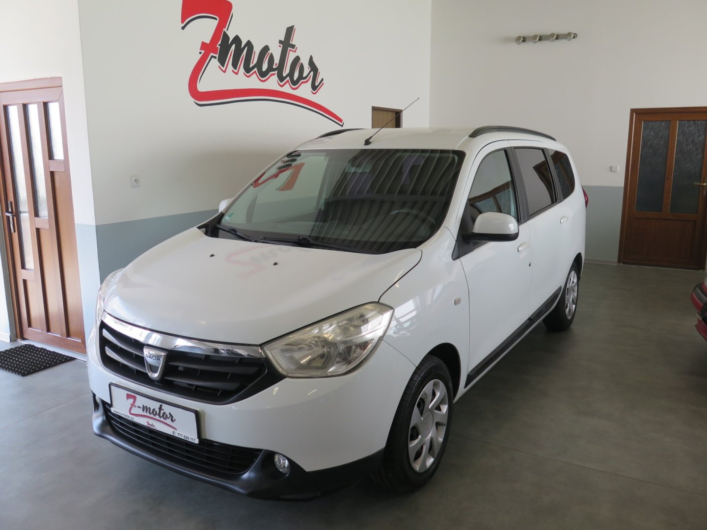 Dacia Lodgy 1.6 61kW,klima,výhřev,navi