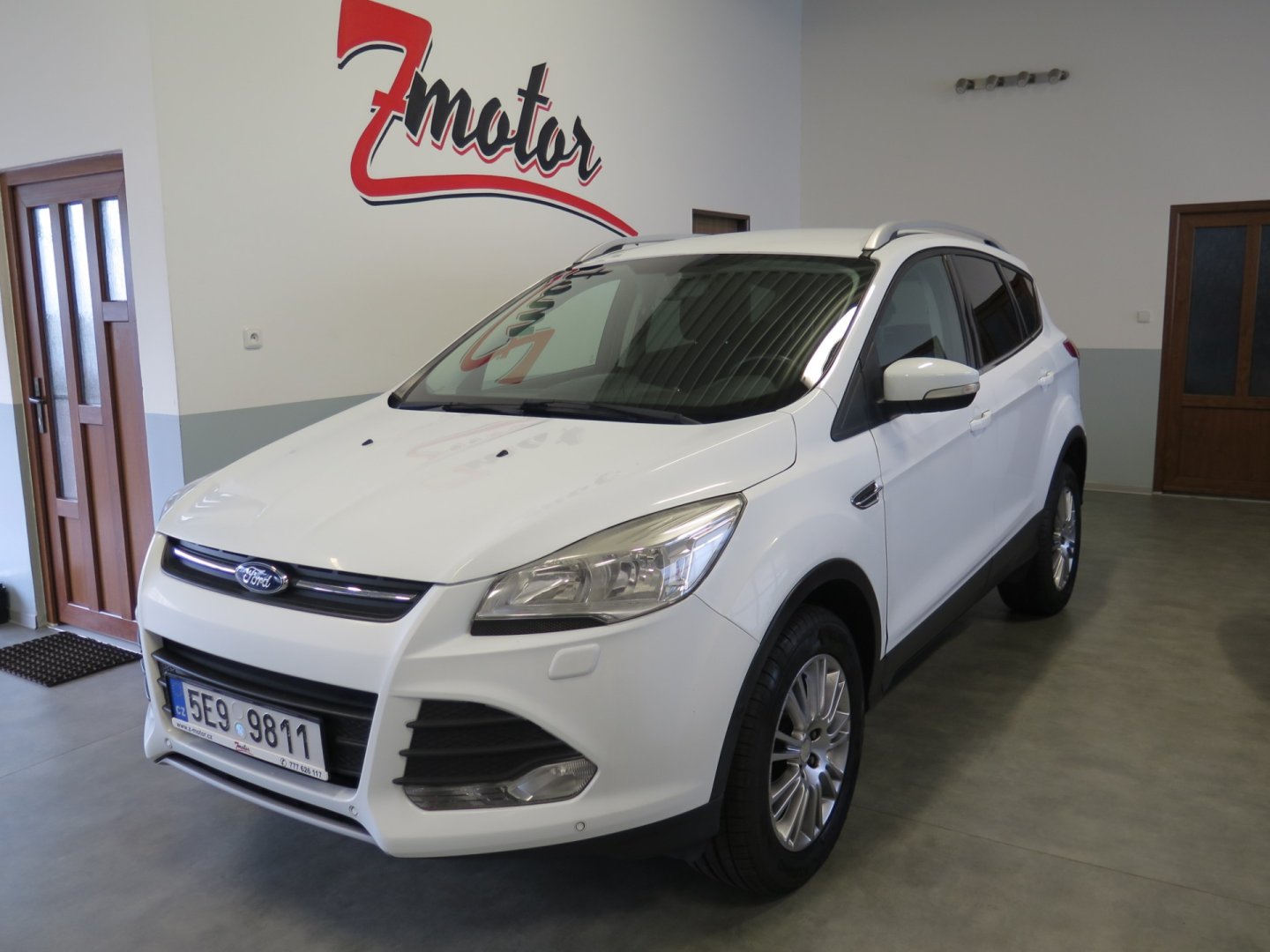 Ford Kuga 1.6 EB,klima,tažné,výhřev,