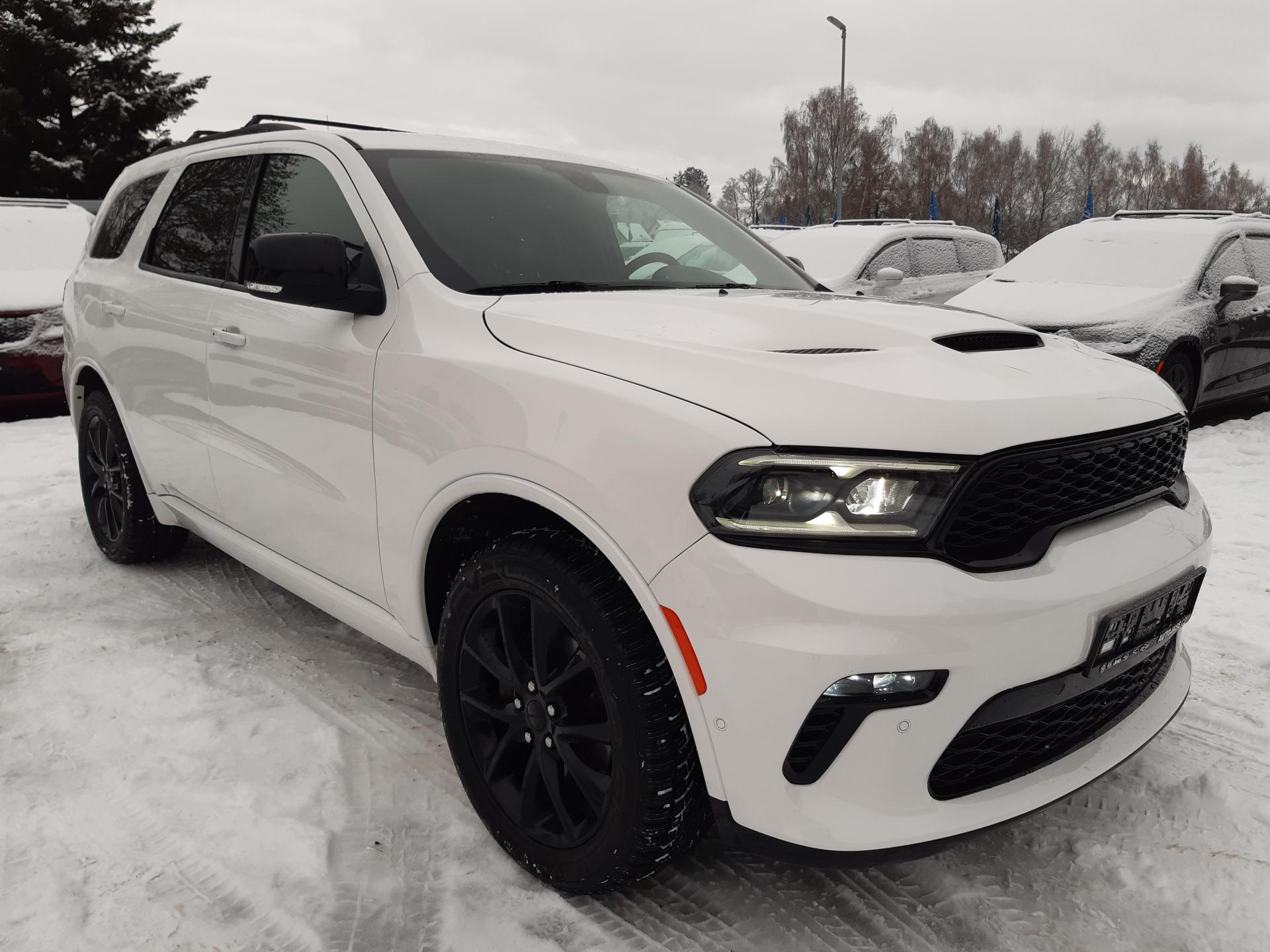 Dodge Durango 5,7V8 HEMI,6 míst,tažné,SERVIS