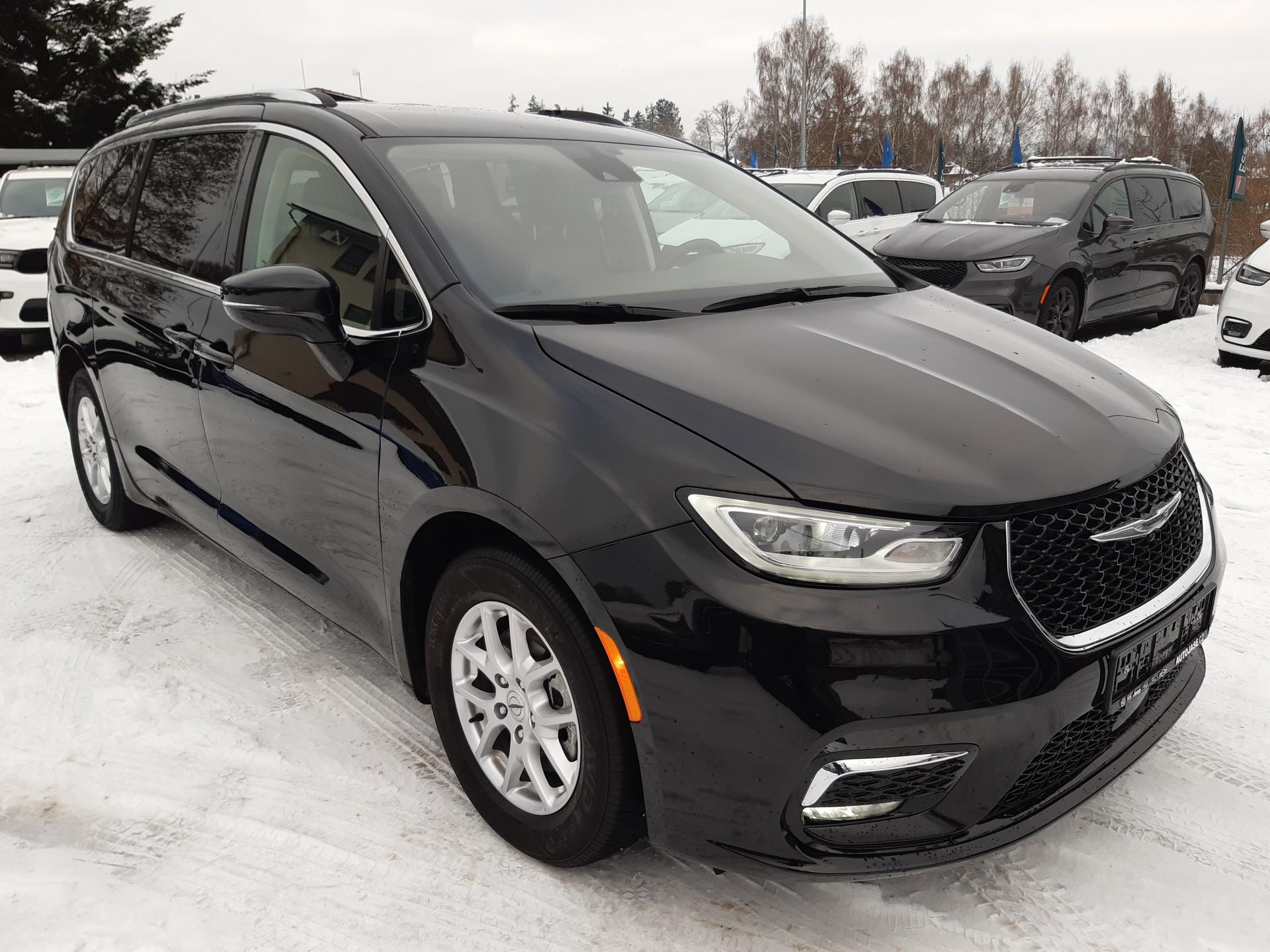 Chrysler Pacifica 3,6L V6, 7míst, kůže, servis