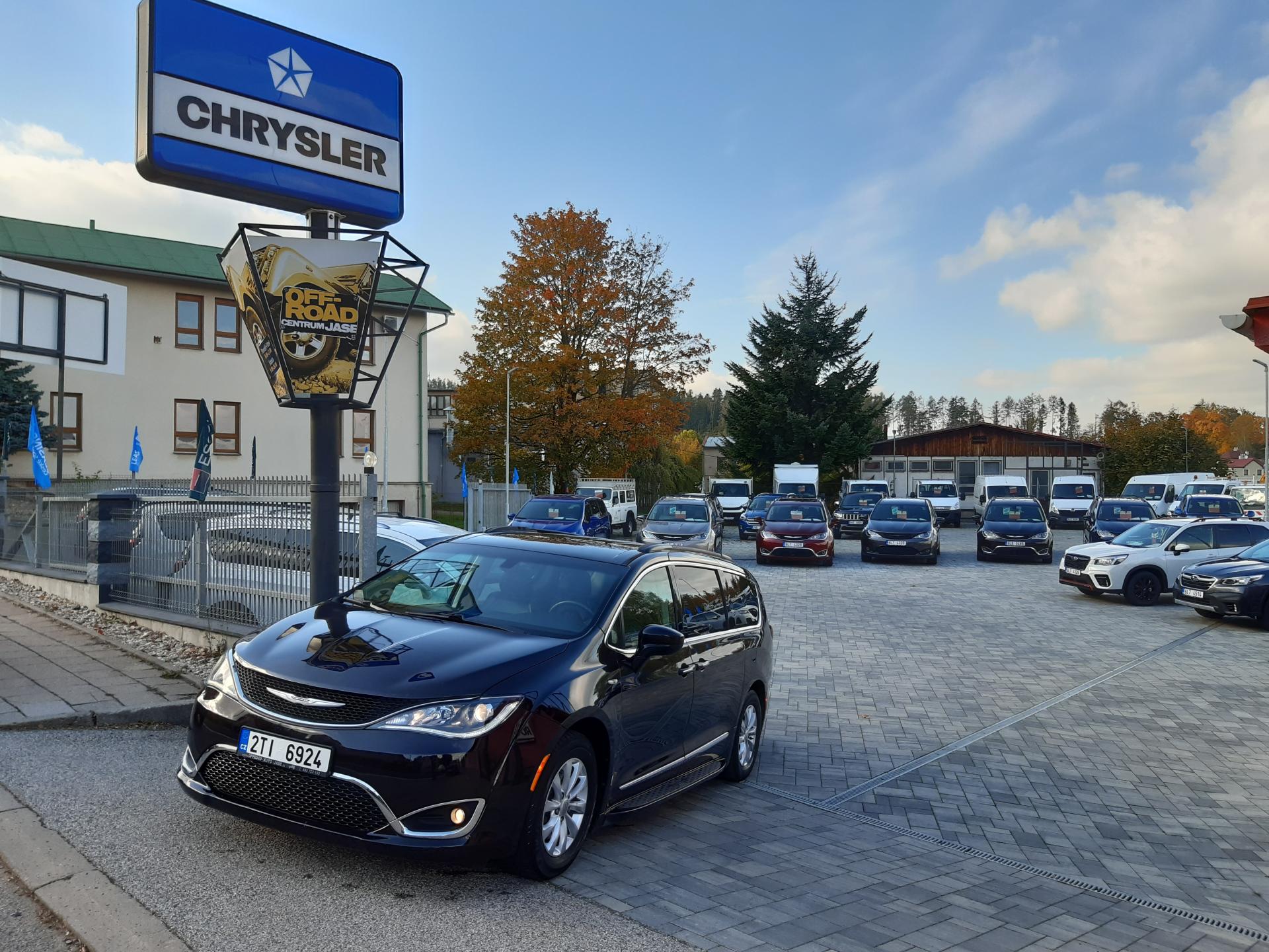 Chrysler Pacifica 3,6L,kůže,DVD,Facelift, Androi