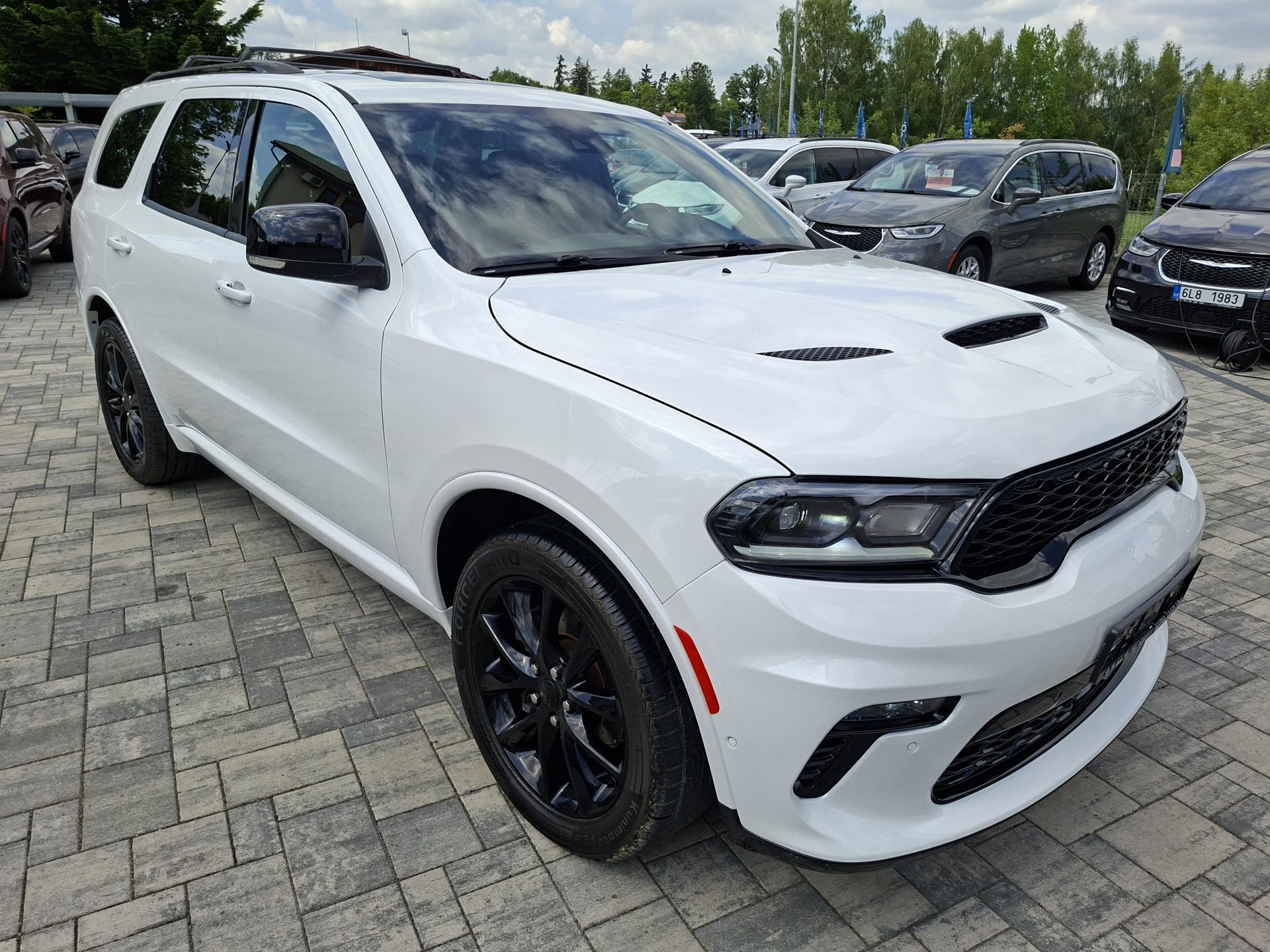 Dodge Durango 5,7L V8 4x4, Adapt. Max výbava