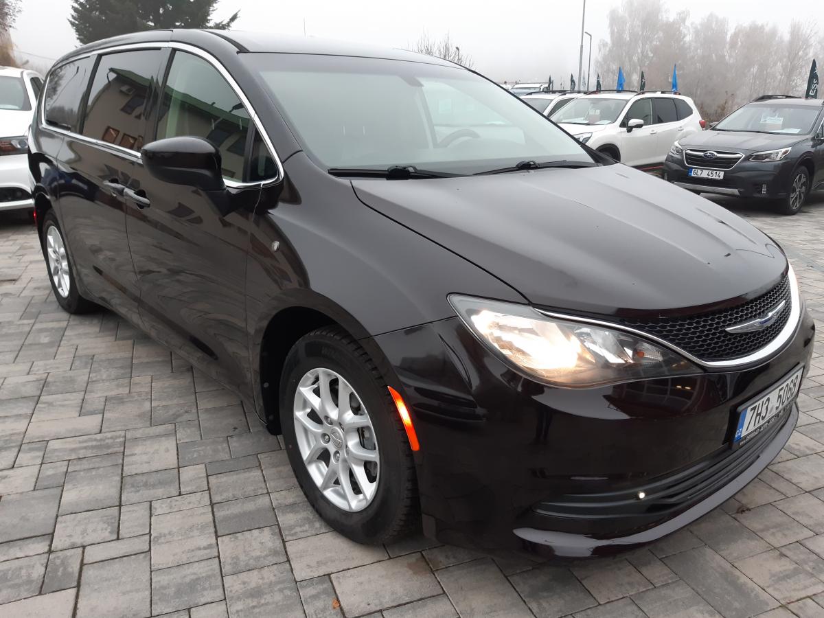 Chrysler Pacifica 3,6L V6, 7 míst, tažné, LPG