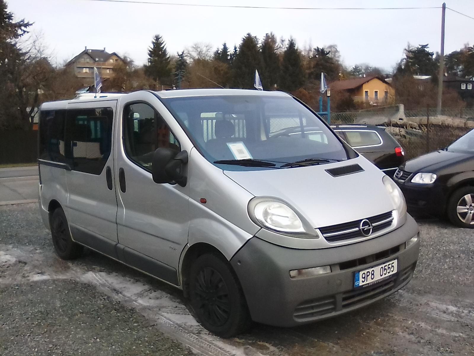 Opel Vivaro 1.9 CDTi Tour, záves na 2000kg