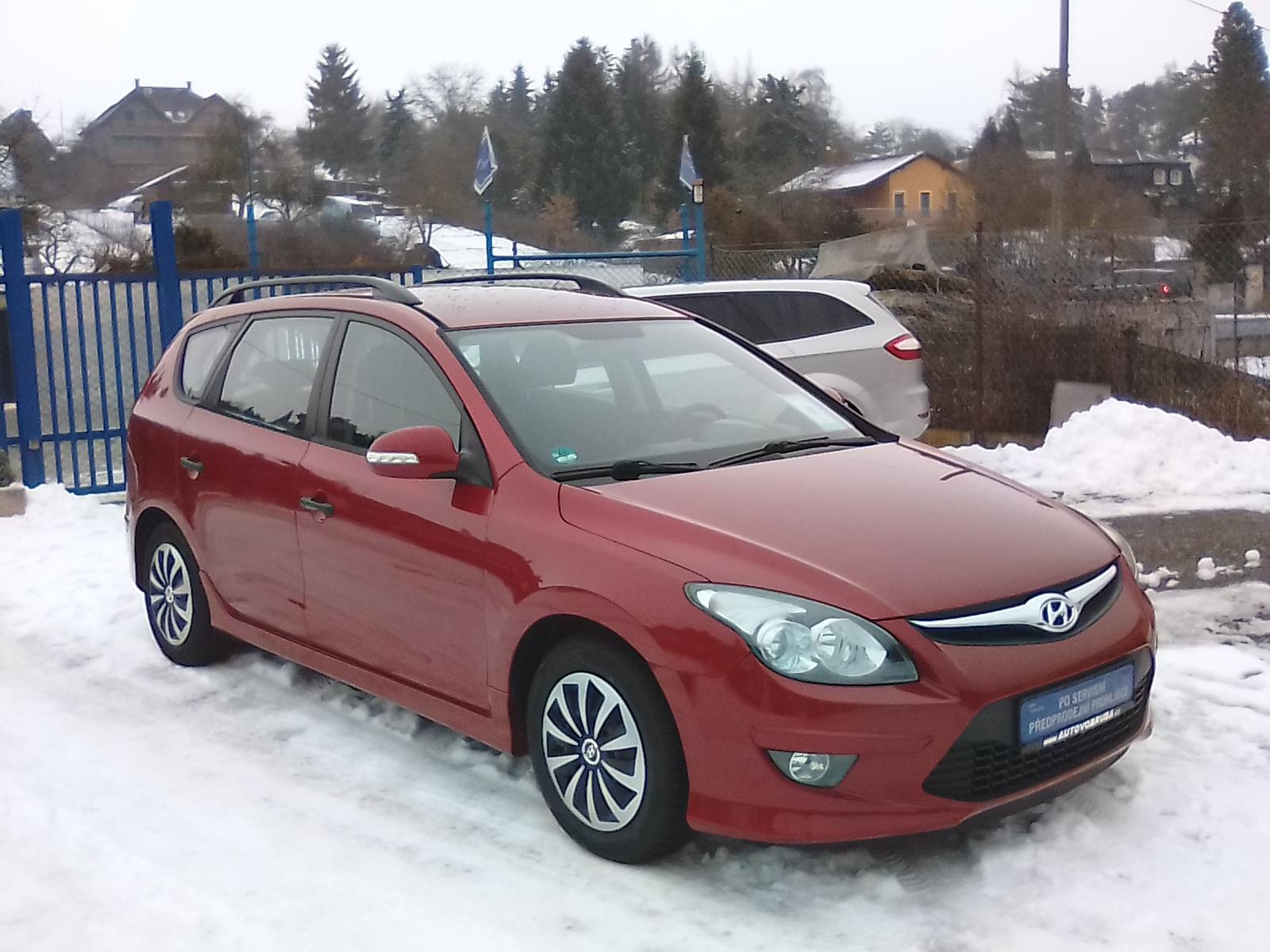 Hyundai i30 1,4i16V CW/80KW, AL kola navíc