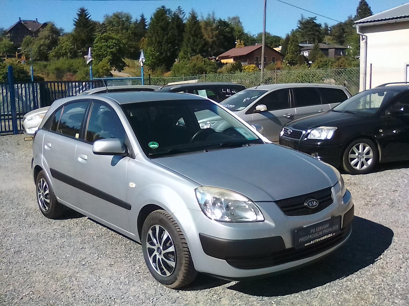 Kia Rio 1.4i 16V, velmi pěkné