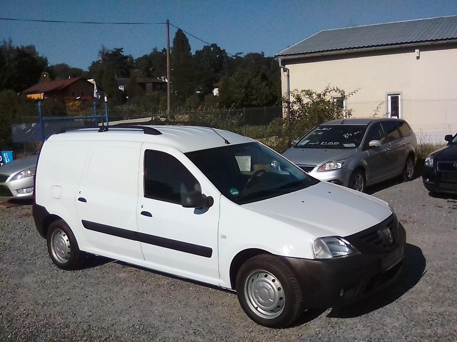 Dacia Logan Express 1.6i / 62 KW, závěs