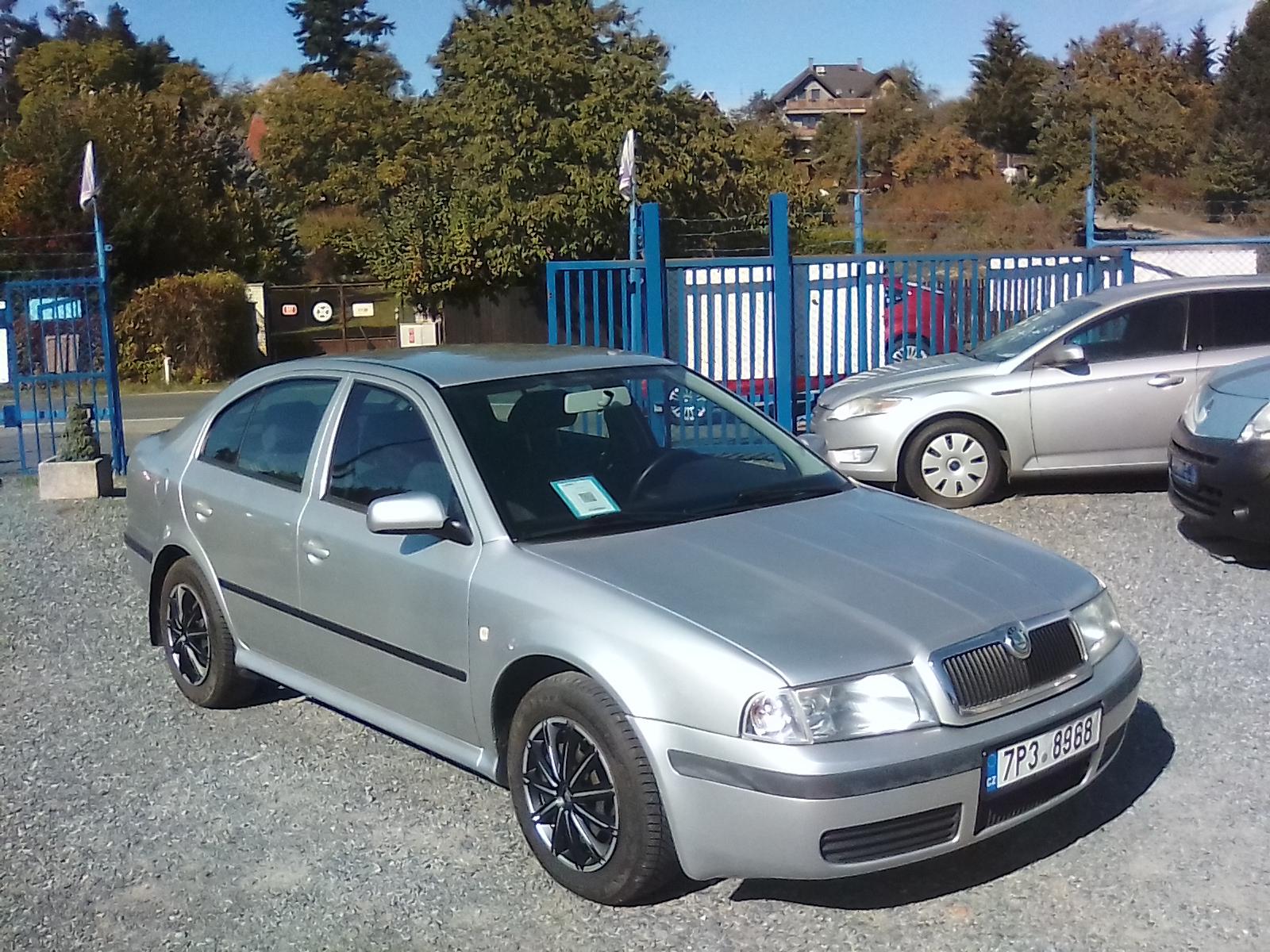 Škoda Octavia 2.0i , jede dobře