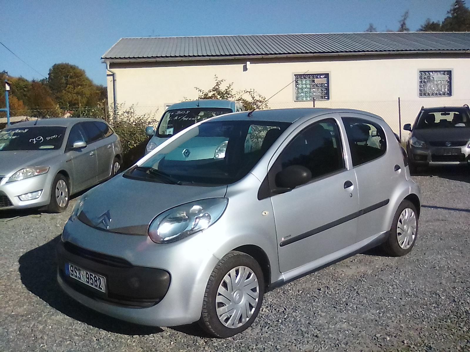 Citroën C1 1.0i / 50KW, jede super