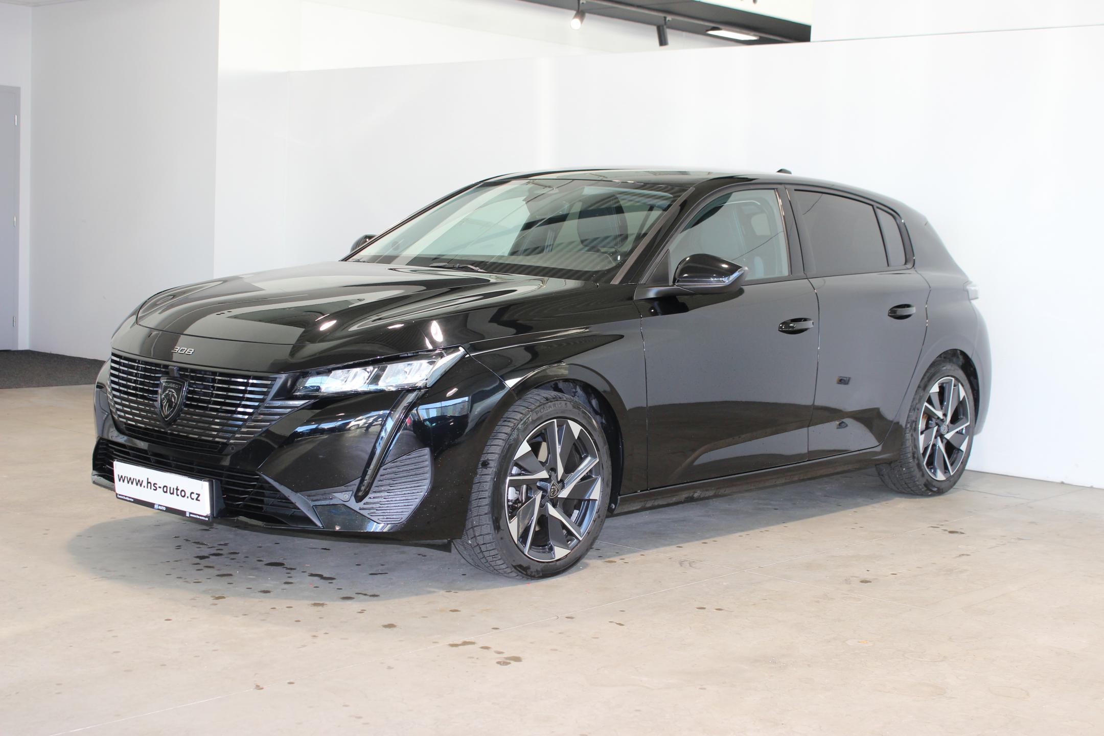 Peugeot 308 1.2 PureTech,130HP,ČR,1.maj.