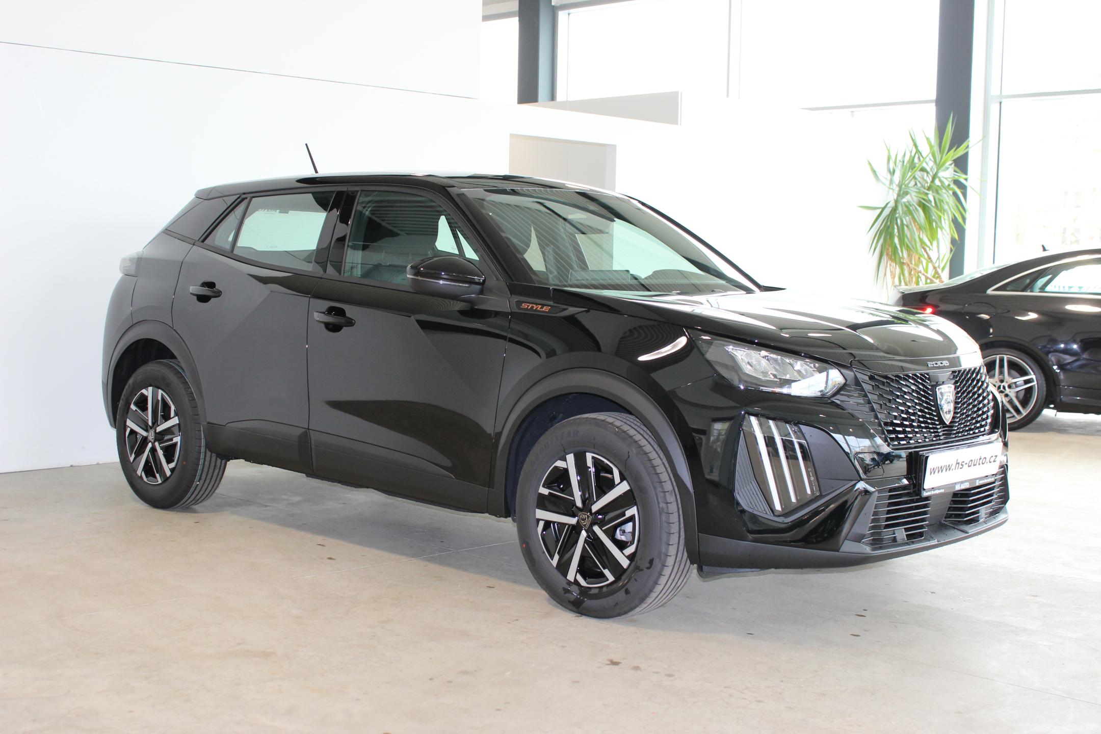 Peugeot 2008 STYLE PureTech 100 S&S MAN6