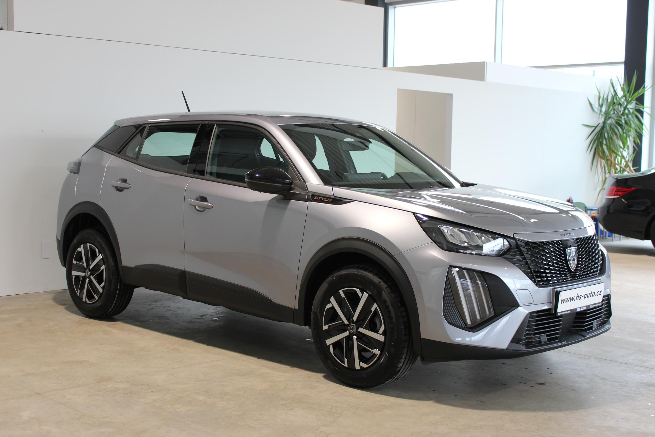 Peugeot 2008 STYLE PureTech 100 S&S MAN6