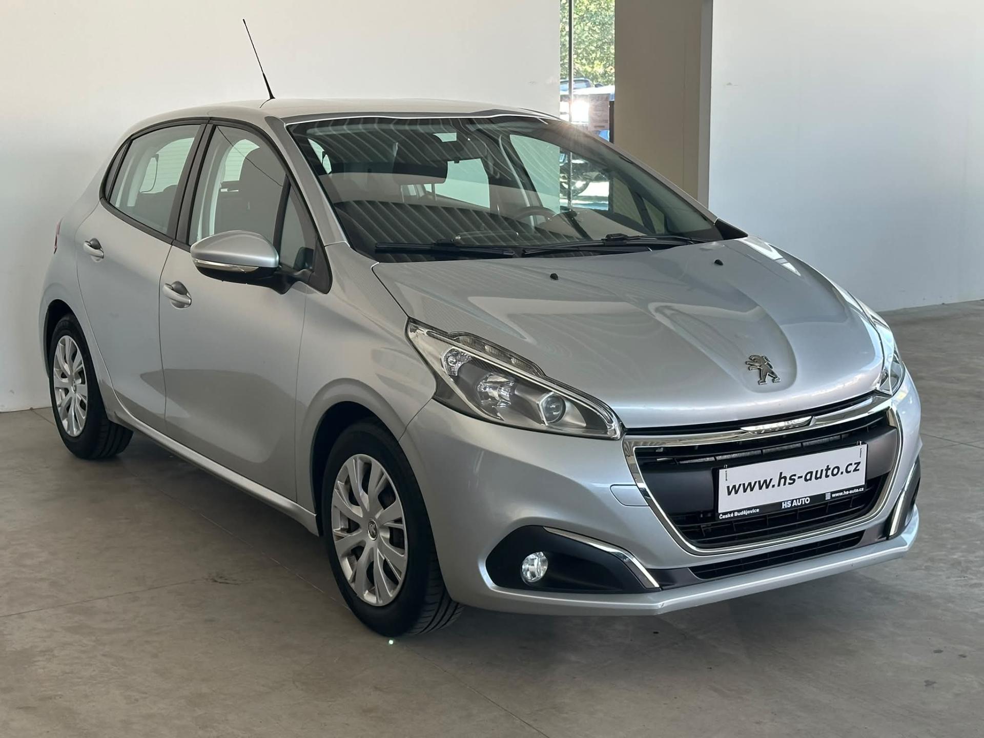 Peugeot 208 1,2 Puretech, tempomat