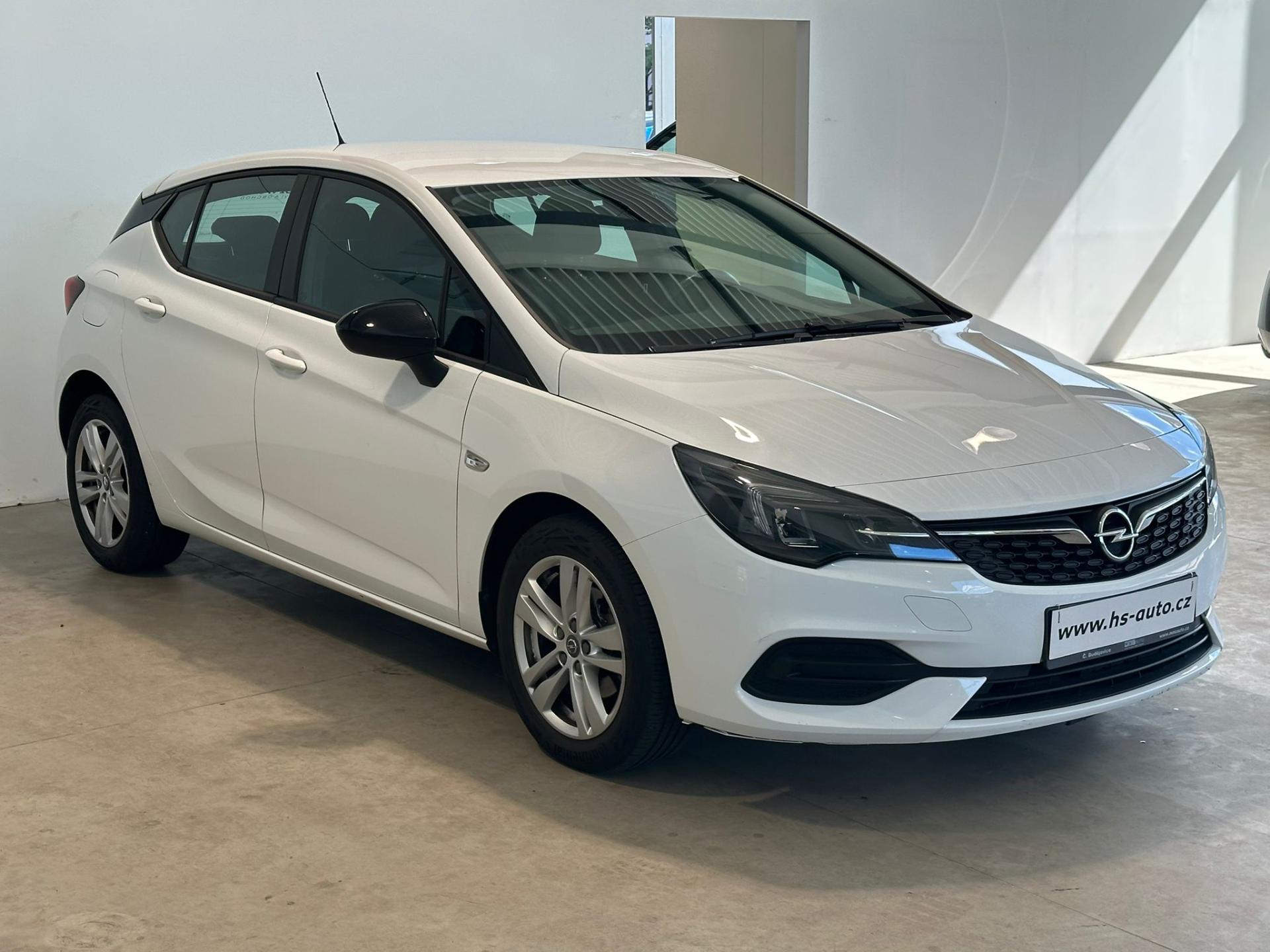 Opel Astra 1,5 CDTi, 1.majitel, Full LED
