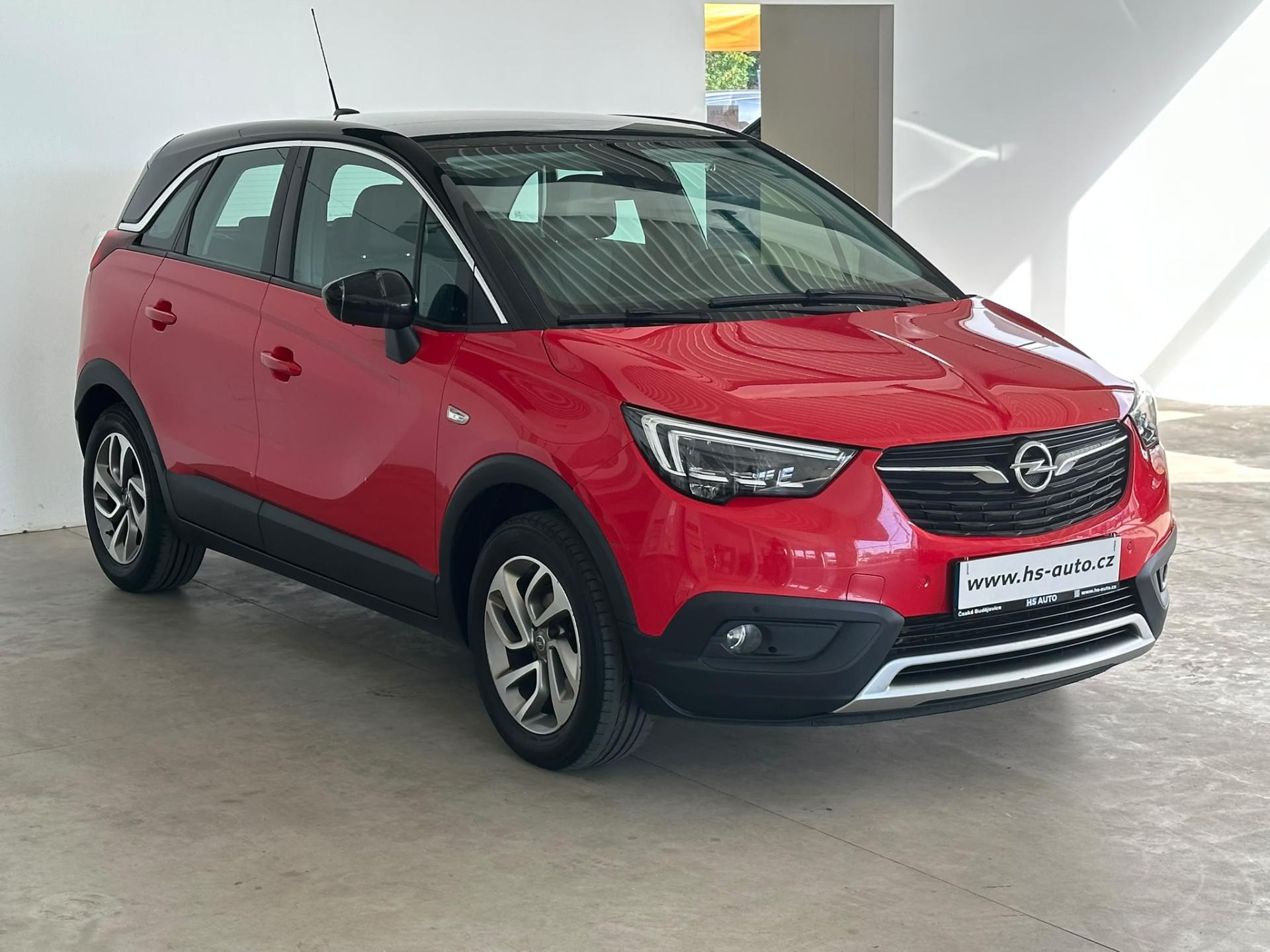 Opel Crossland X 1.2i,110HP,automat,ČR,1.maj.