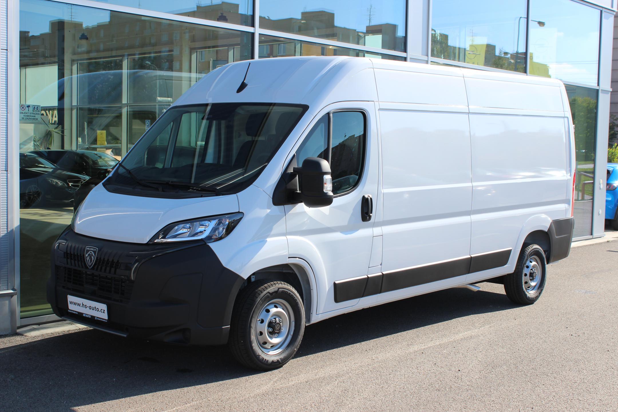 Peugeot Boxer Furgon 3500 L3H2 140k MAN6