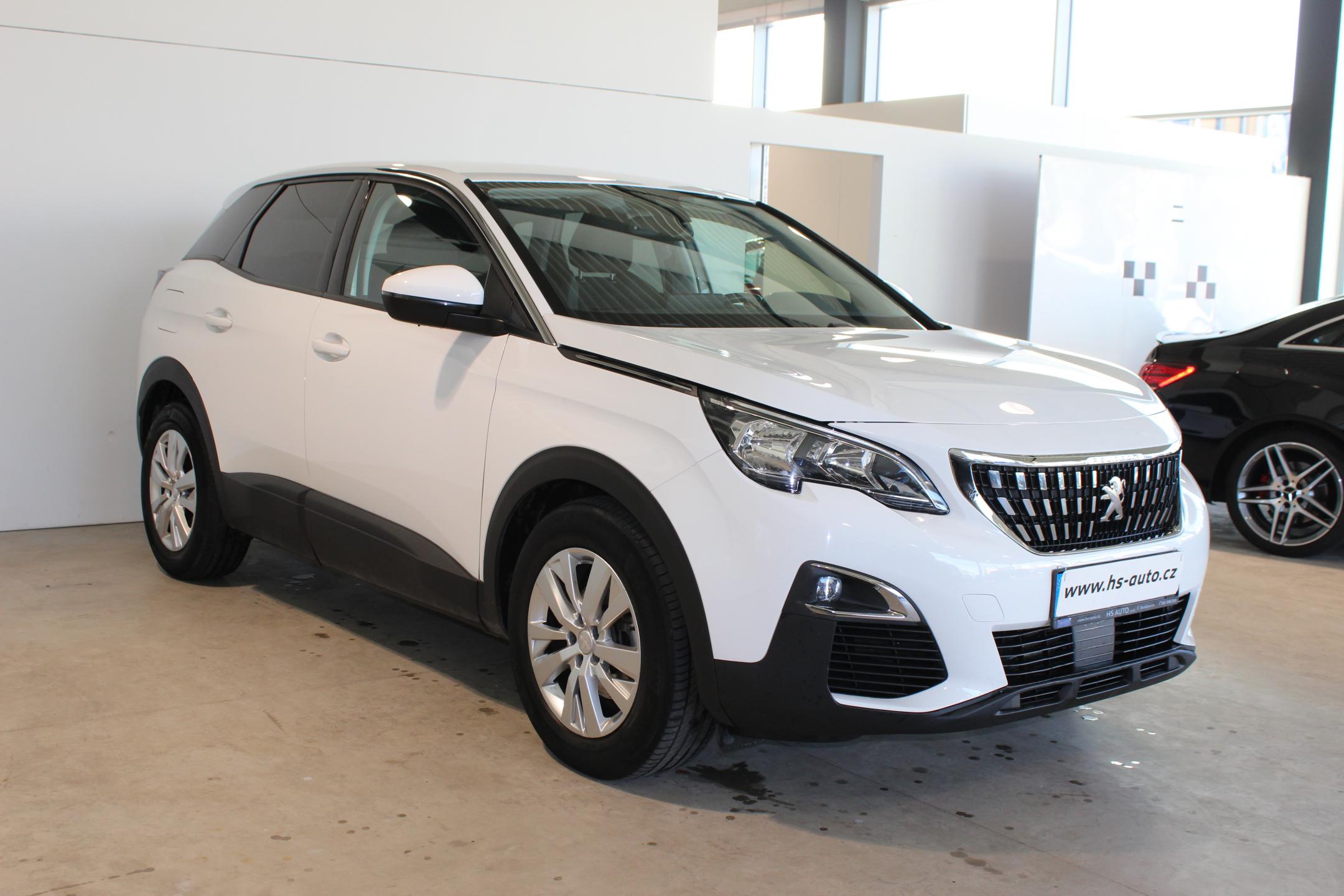 Peugeot 3008 1.2 PureTech,130HP,ČR,1.maj.