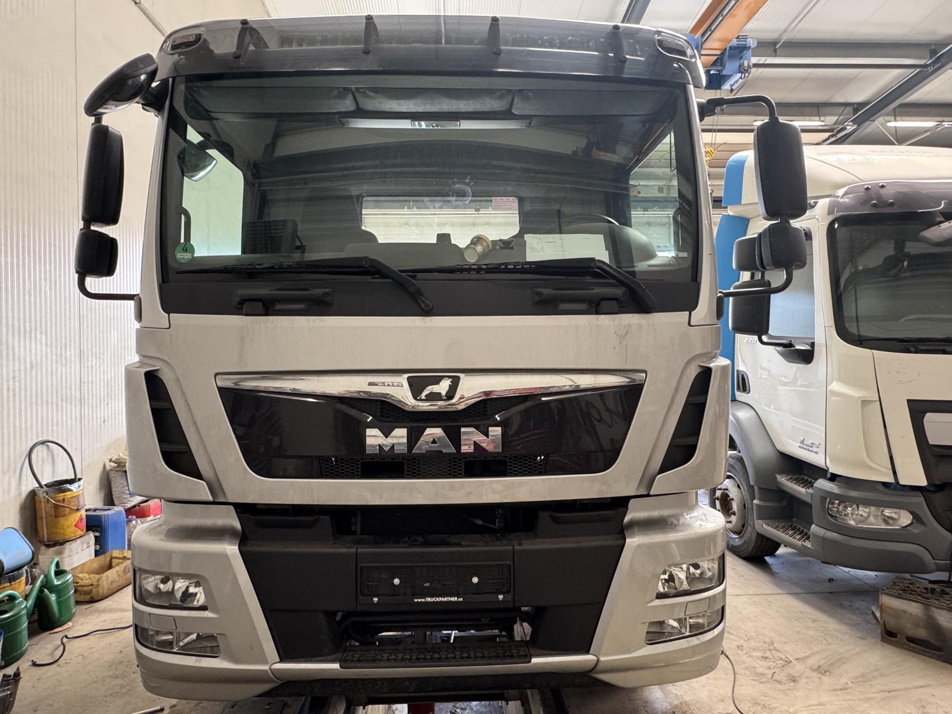 MAN TGM 18.290* KONTEJNER CHARVÁT  CTS