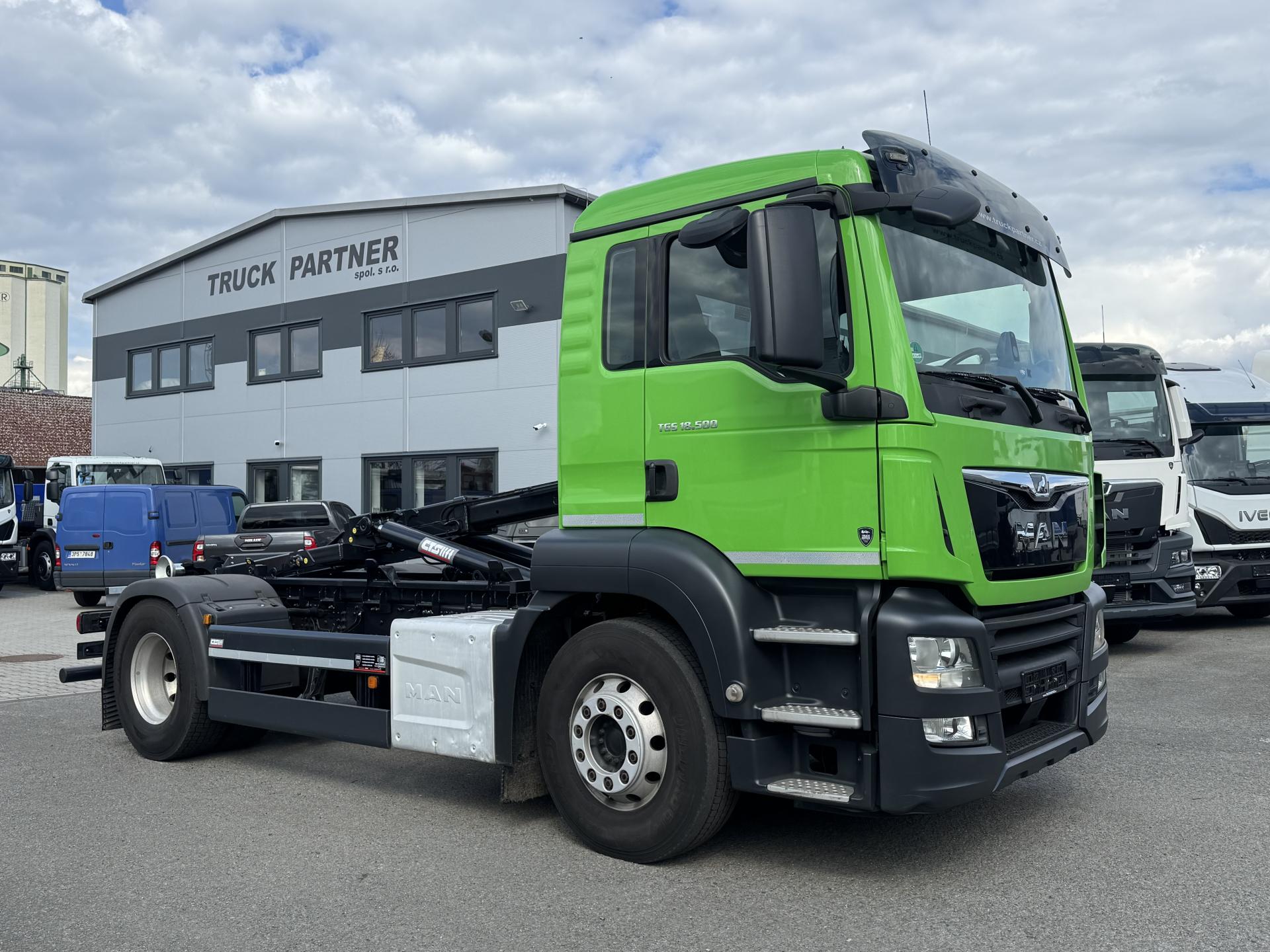MAN TGS 18.500* NOVÝ CHARVÁT CTS