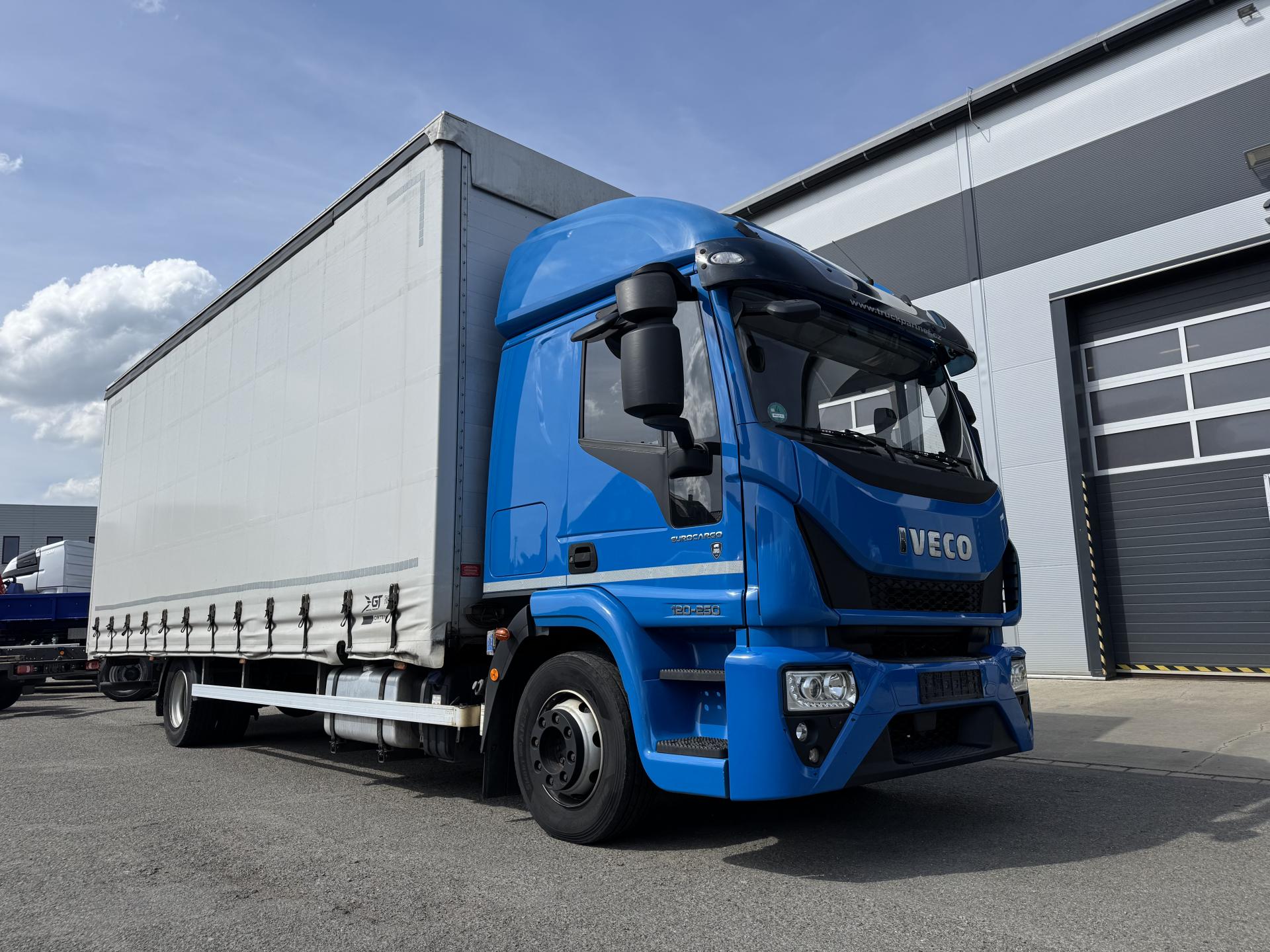 Iveco Eurocargo 120-250*19PAL*11,99T* H=3.0