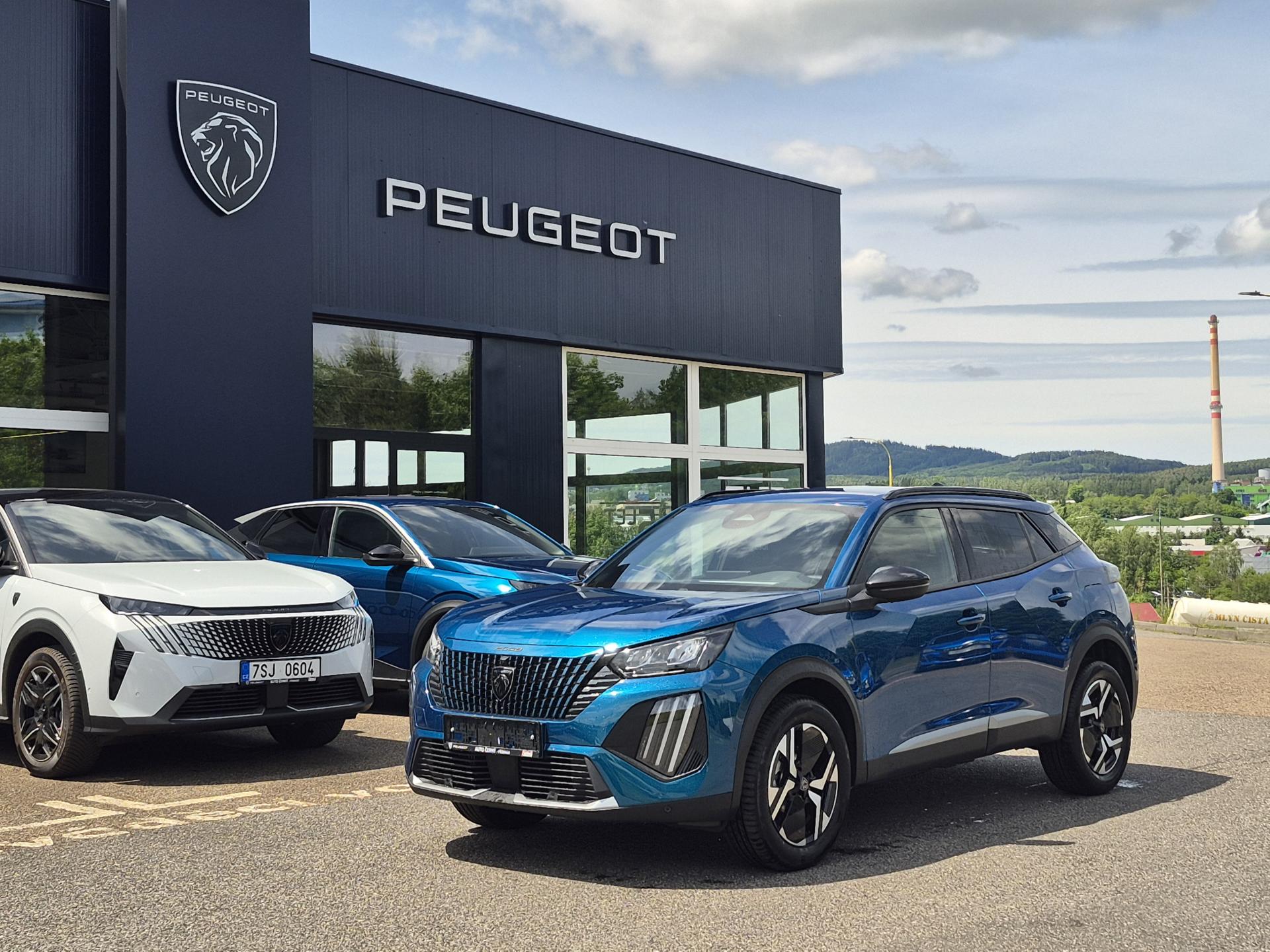 Peugeot 2008 ALLURE Hybrid 145 e-DCS6