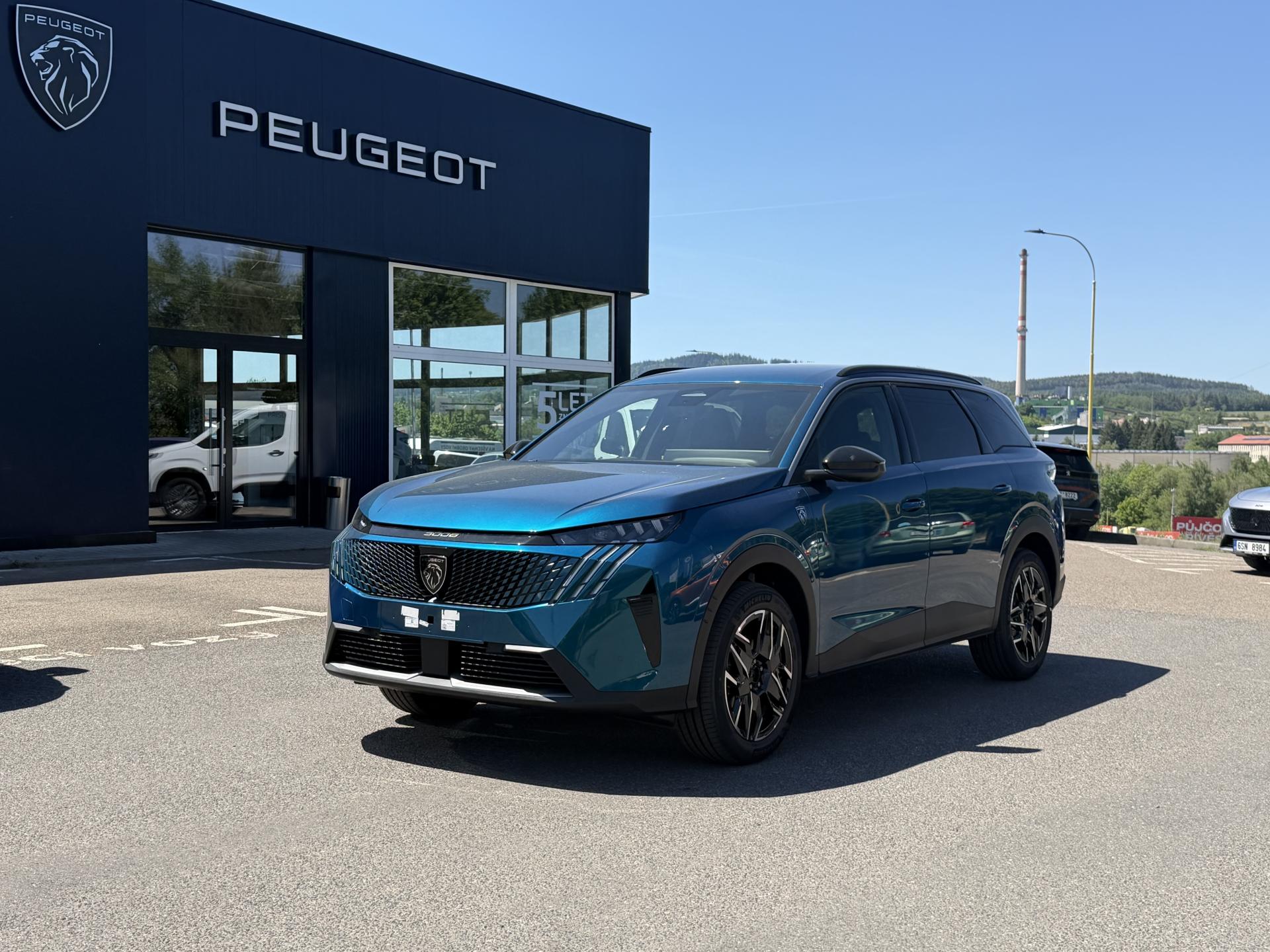 Peugeot 5008 GT Hybrid 145 e-DCS6 SUMMER BL