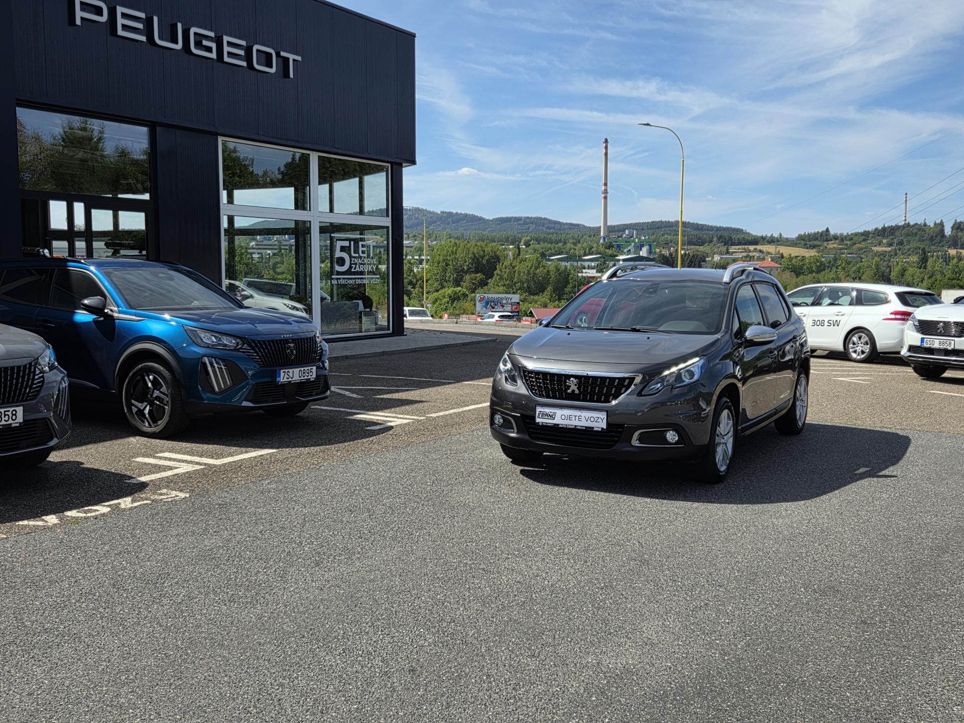 Peugeot 2008 1.2 PT 110 ALLURE MAN6