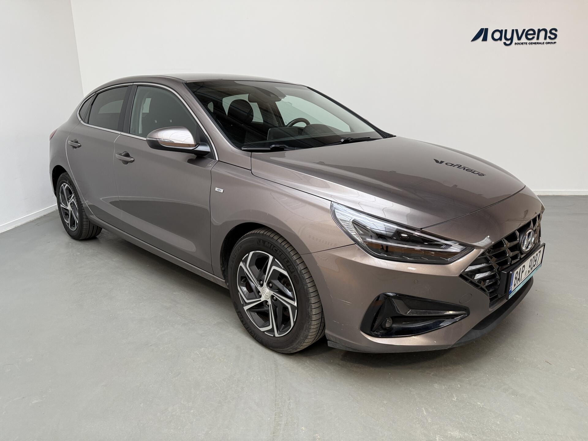 Hyundai i30 1.5 T-GDI Mild Hyb Family Smar