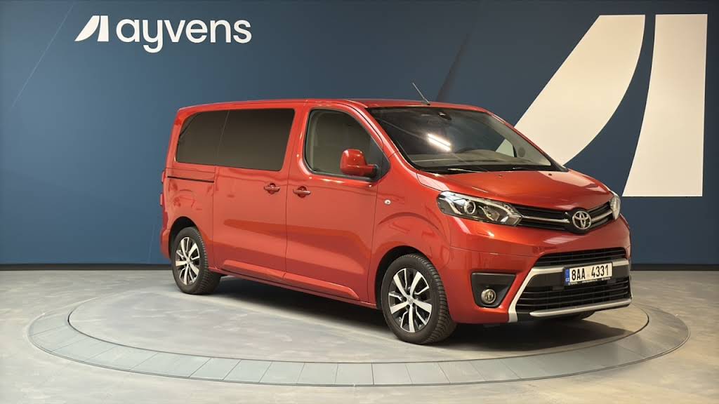 Toyota Verso 2.0 D-4D 150k L1 Family