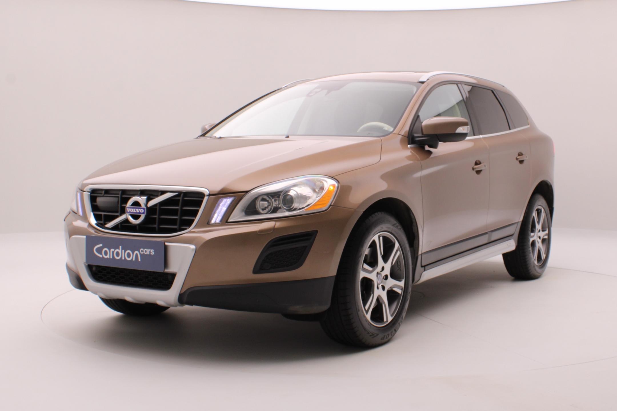 Volvo XC60 D5 AWD SUMMUM AUT CZ